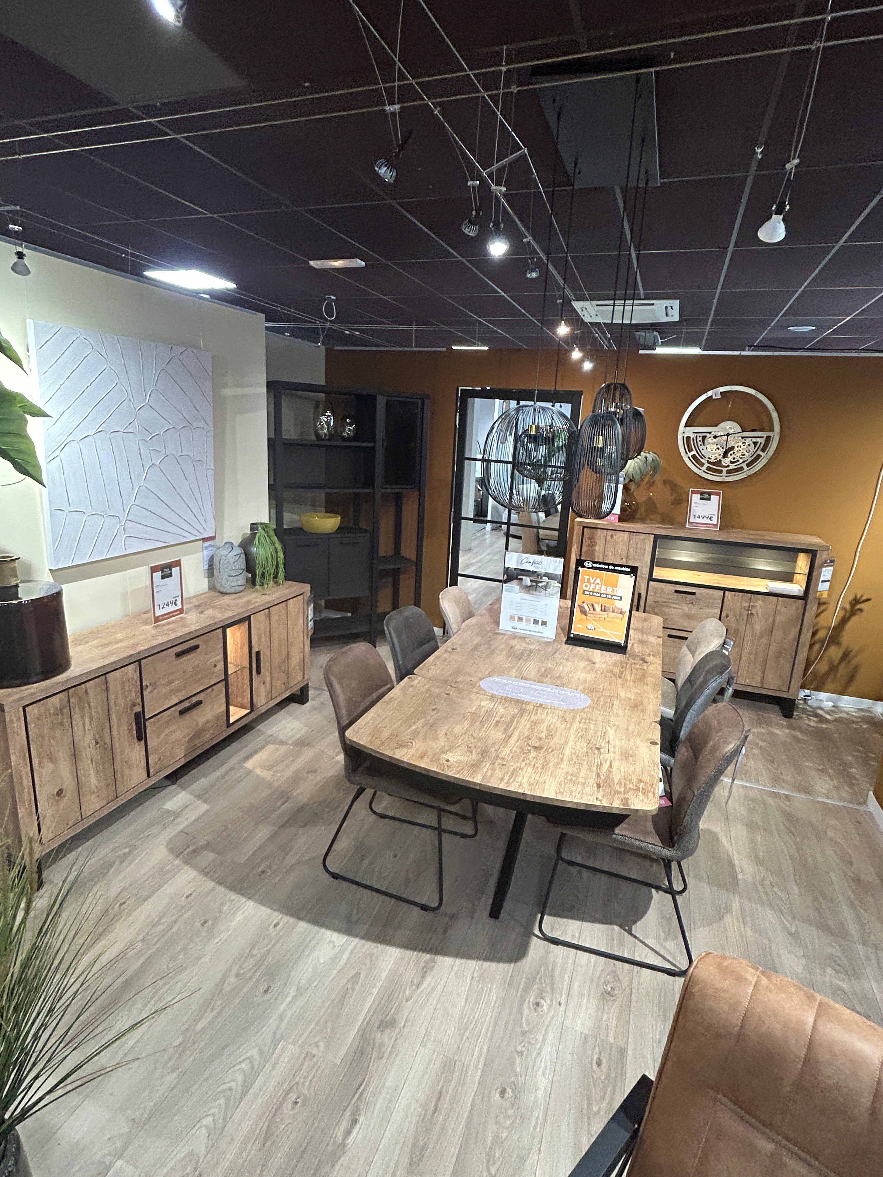 Home Villa Nantes - Magasin de Meubles et Décoration : H&H et XOOON