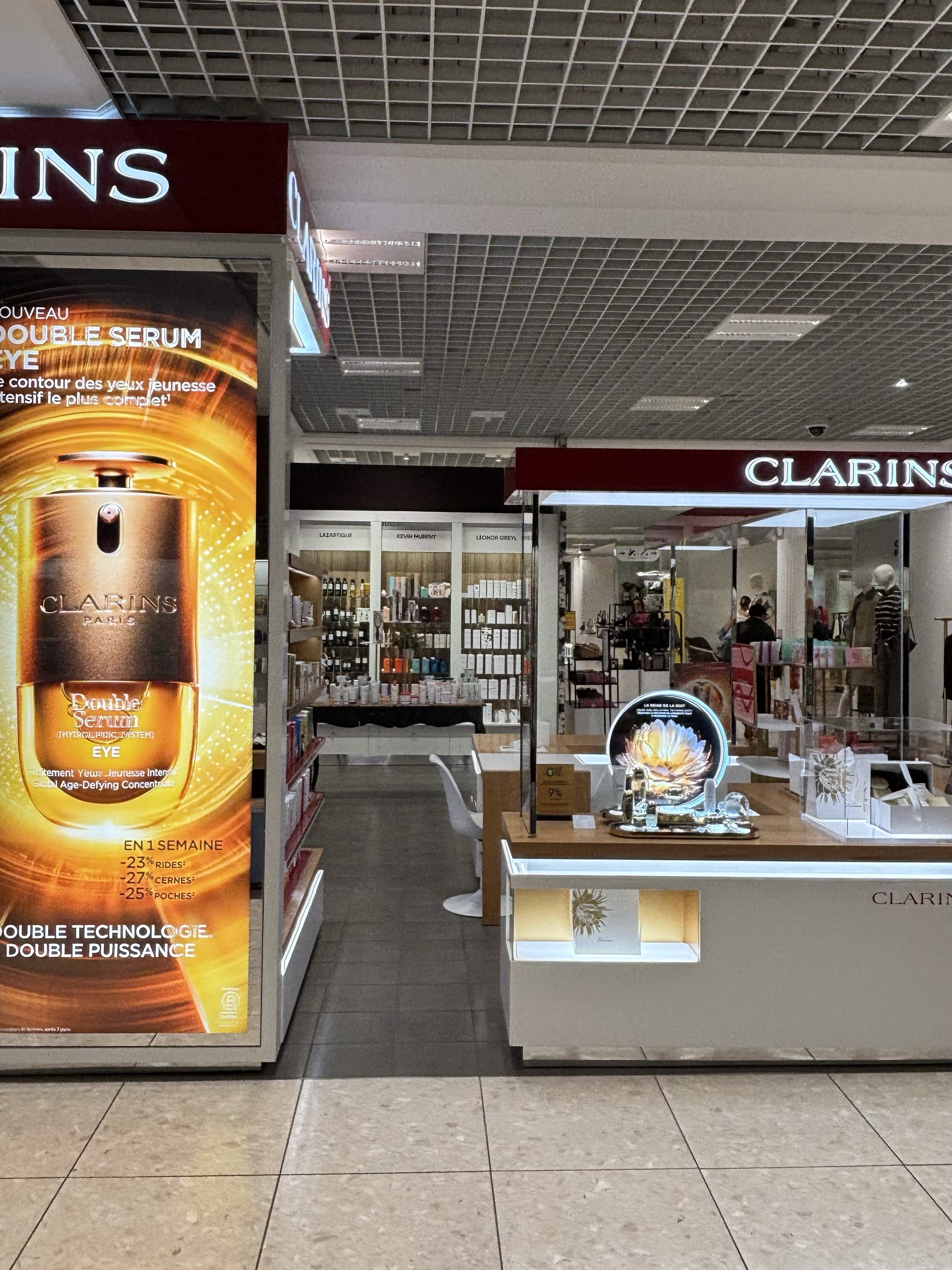 Foto 2 di Clarins Stand Printemps Nancy