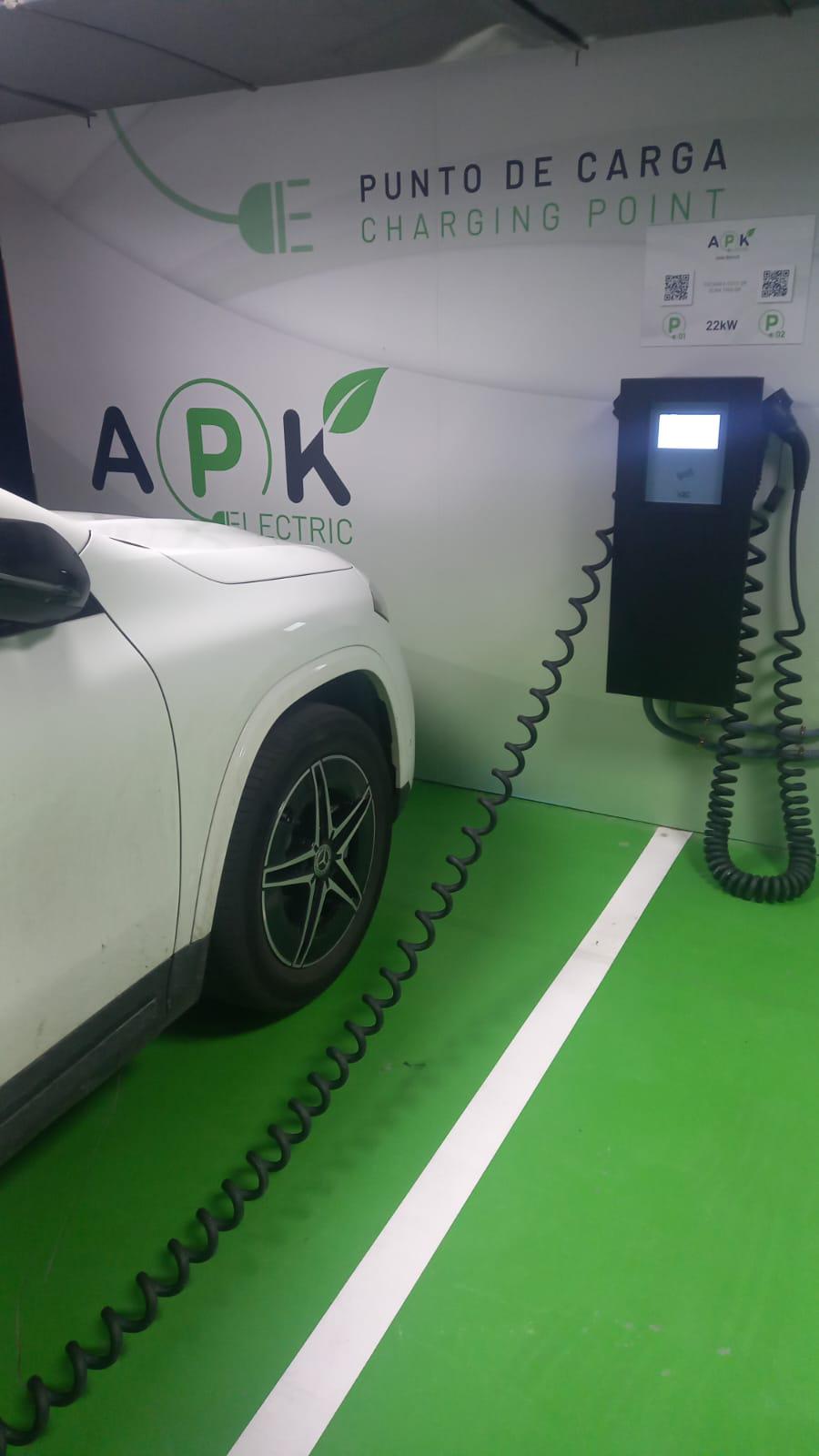 Foto 1 di Parking APK2 Pere Cornell