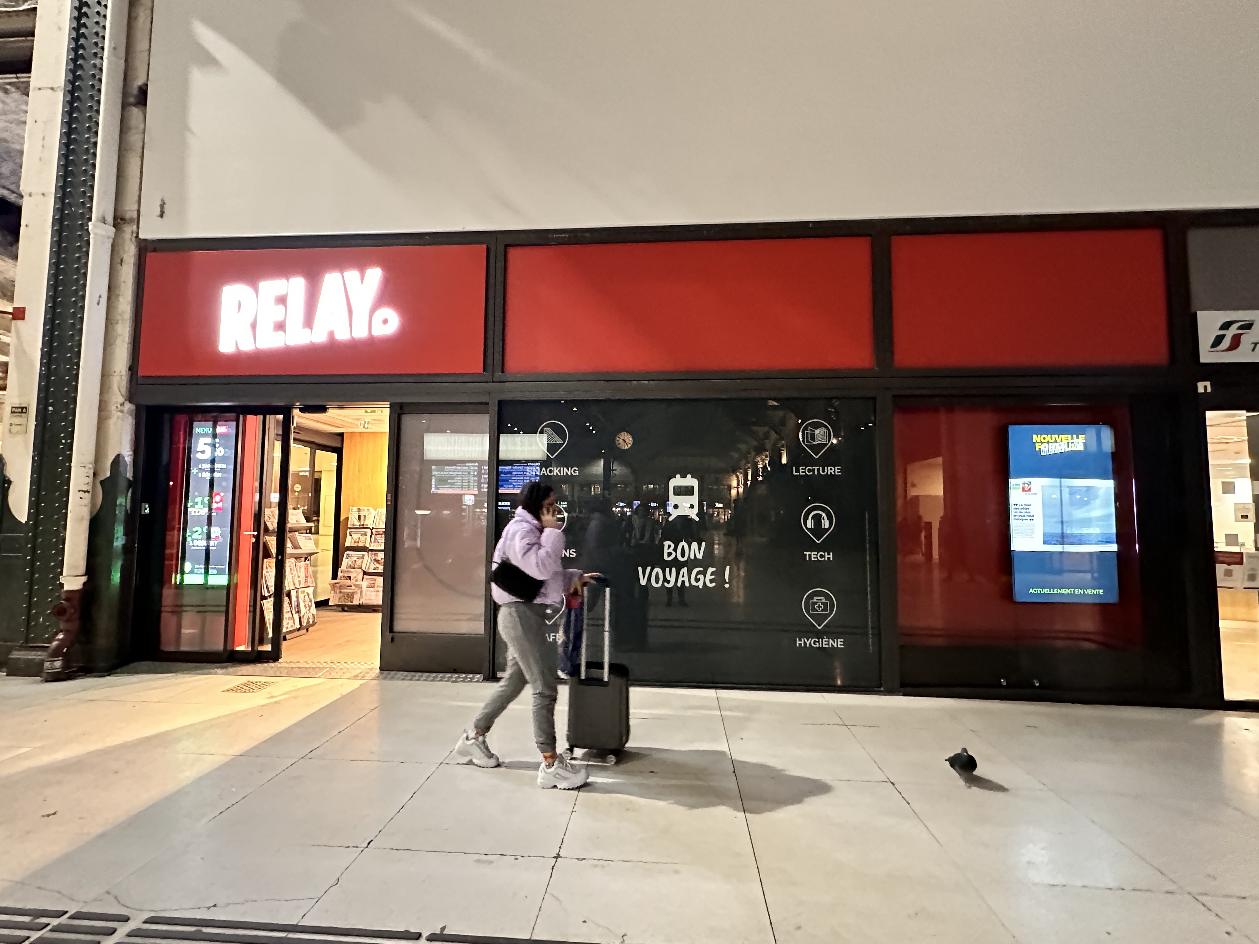 Tabac Caf de la Seine - Bureau de tabac, 21 av Ledru Rollin, 75012 Paris  (France) - Adresse, Horaire