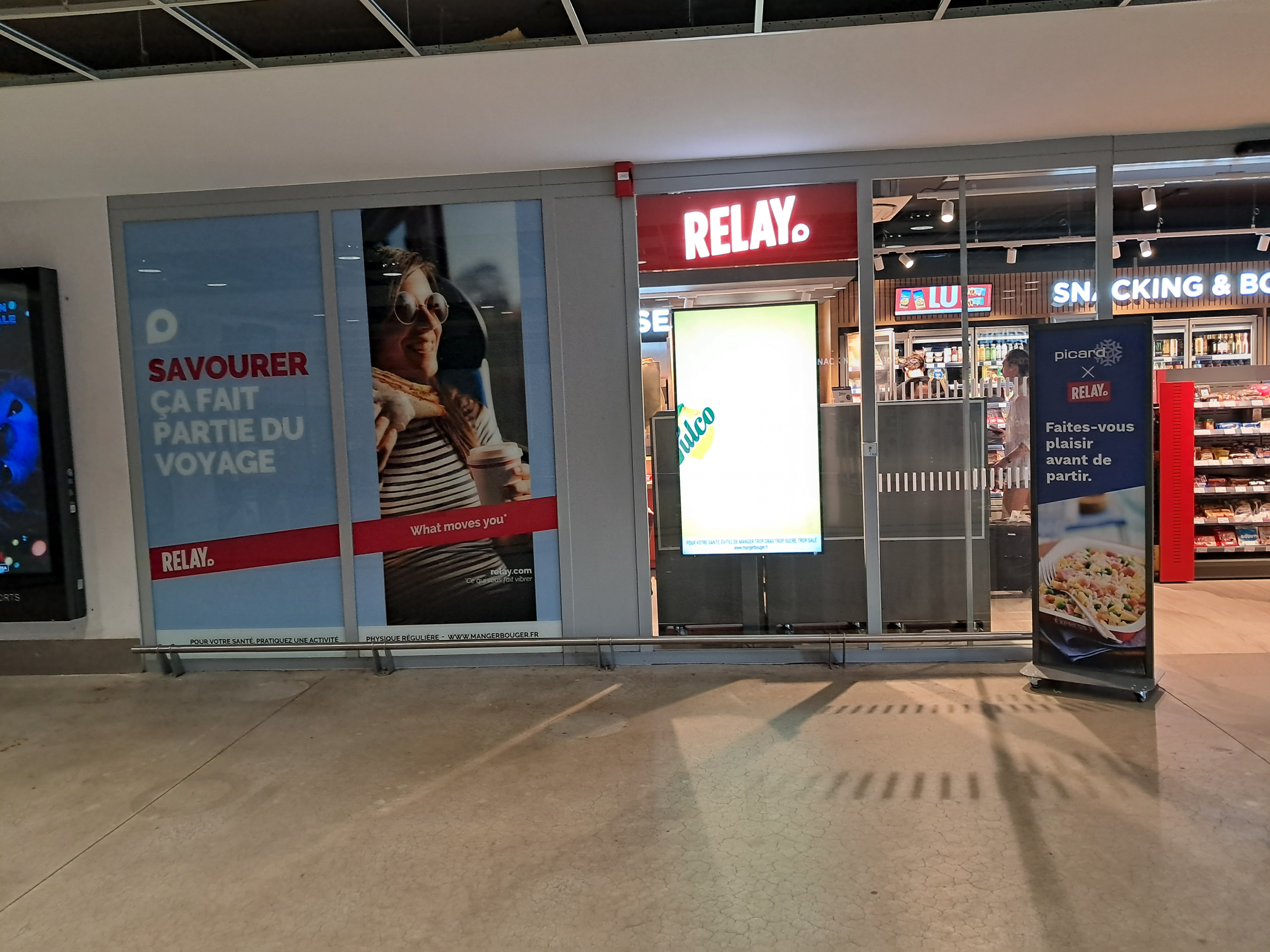Relay Gare de Besançon Viotte - Librairie, 2 Av. de la Paix, 25000 Besançon  (France)