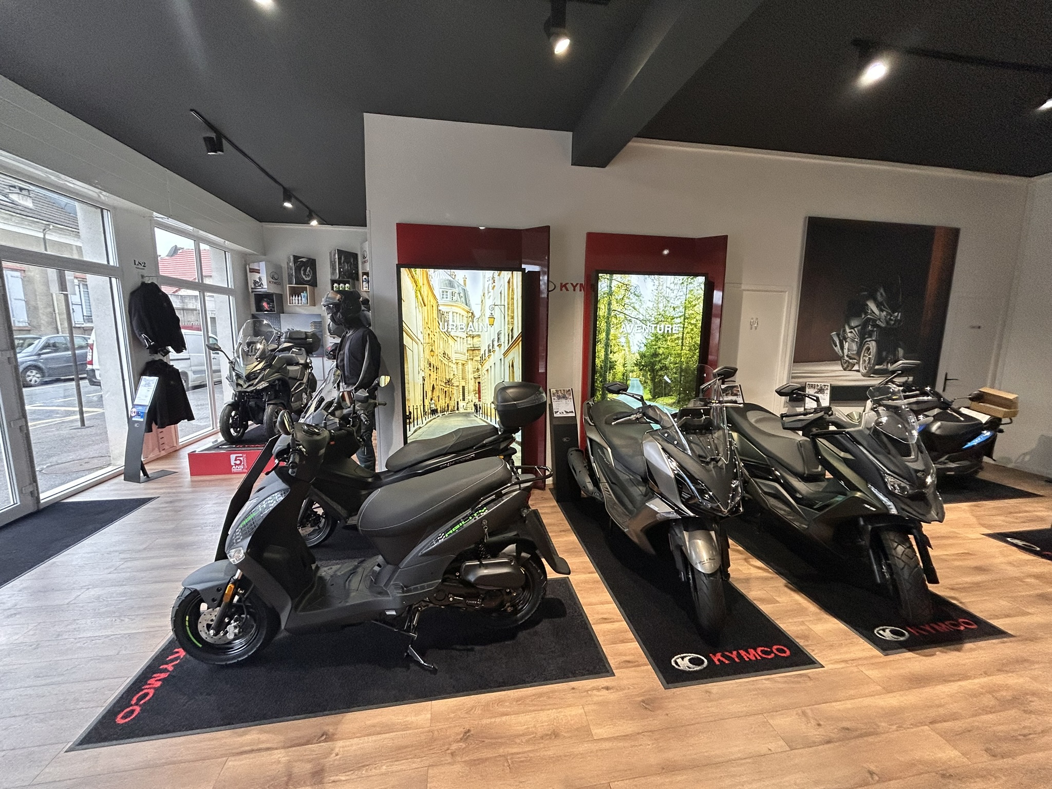 Fotografia 19 de CONFLANS 2 ROUES