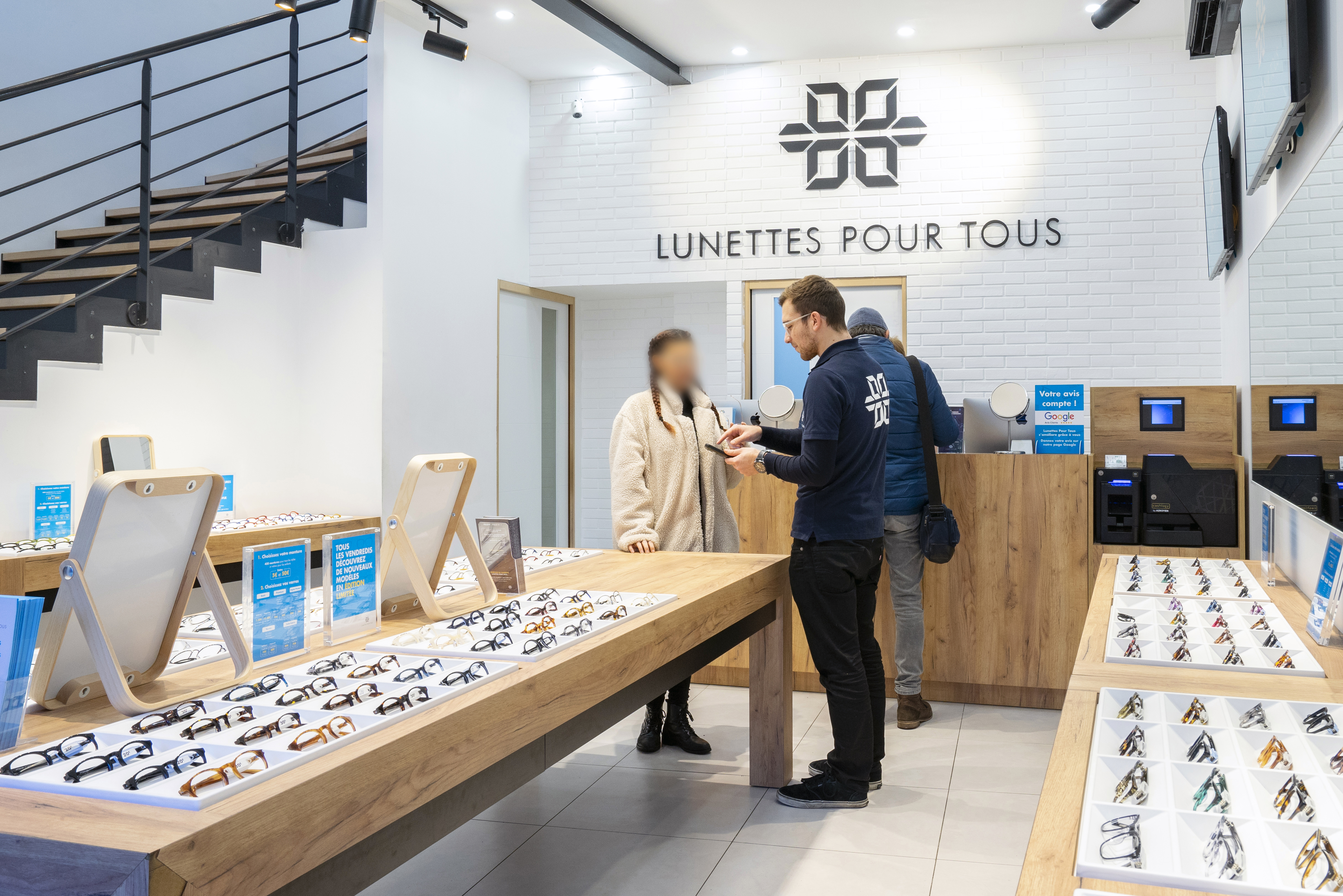 Foto 25 di Lunettes Pour Tous