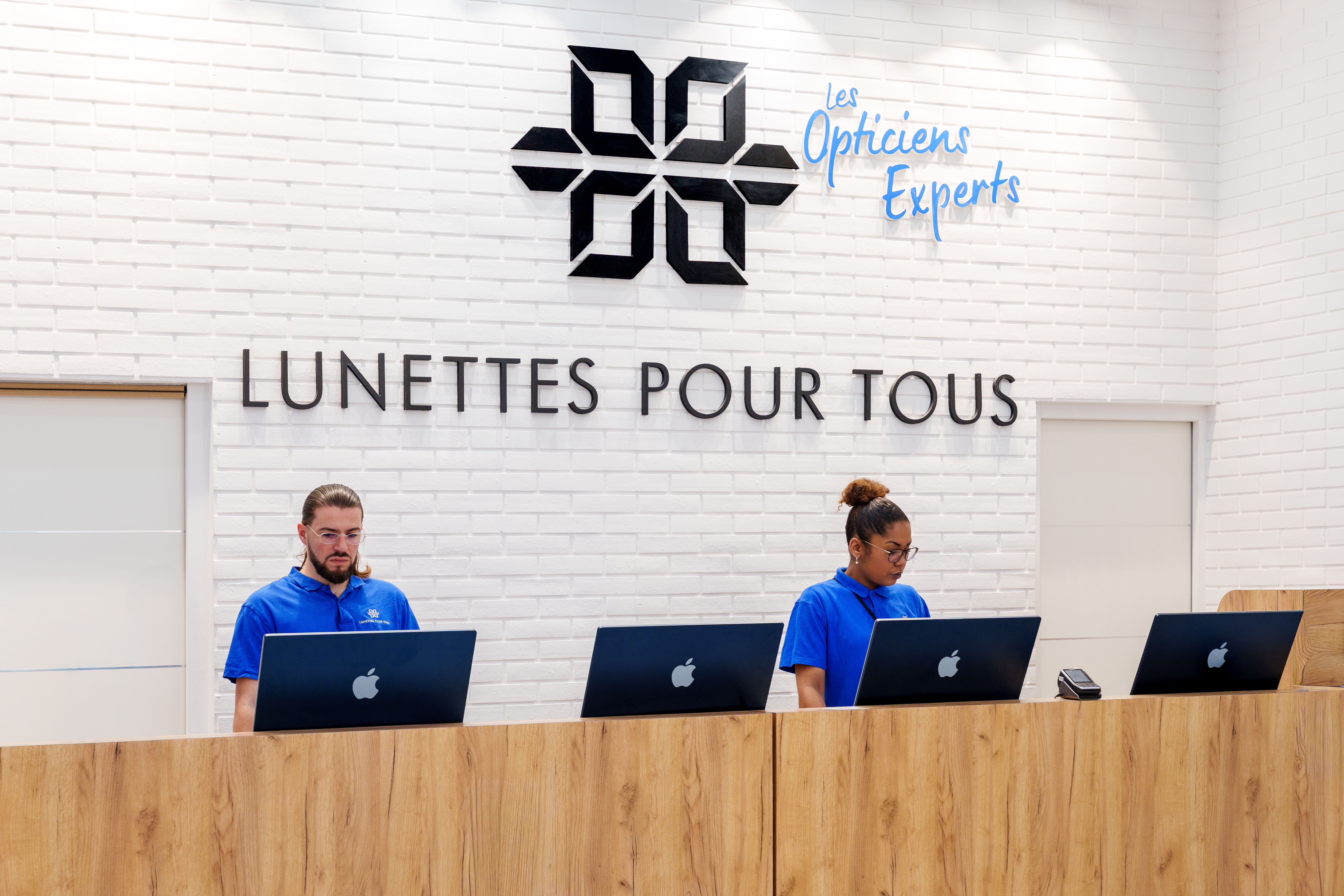 Foto 17 di Lunettes Pour Tous