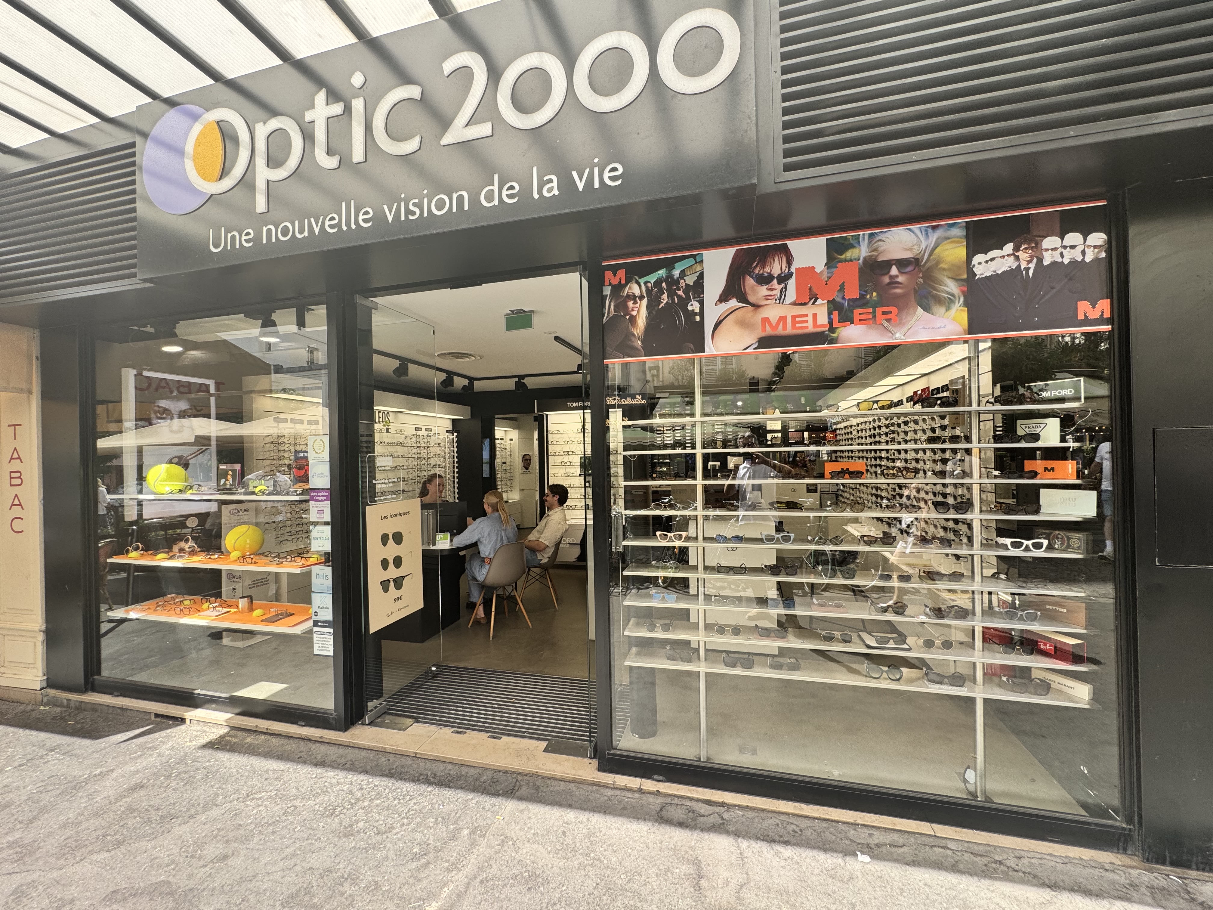 Foto 1 di Opticien Paris - Optic 2000