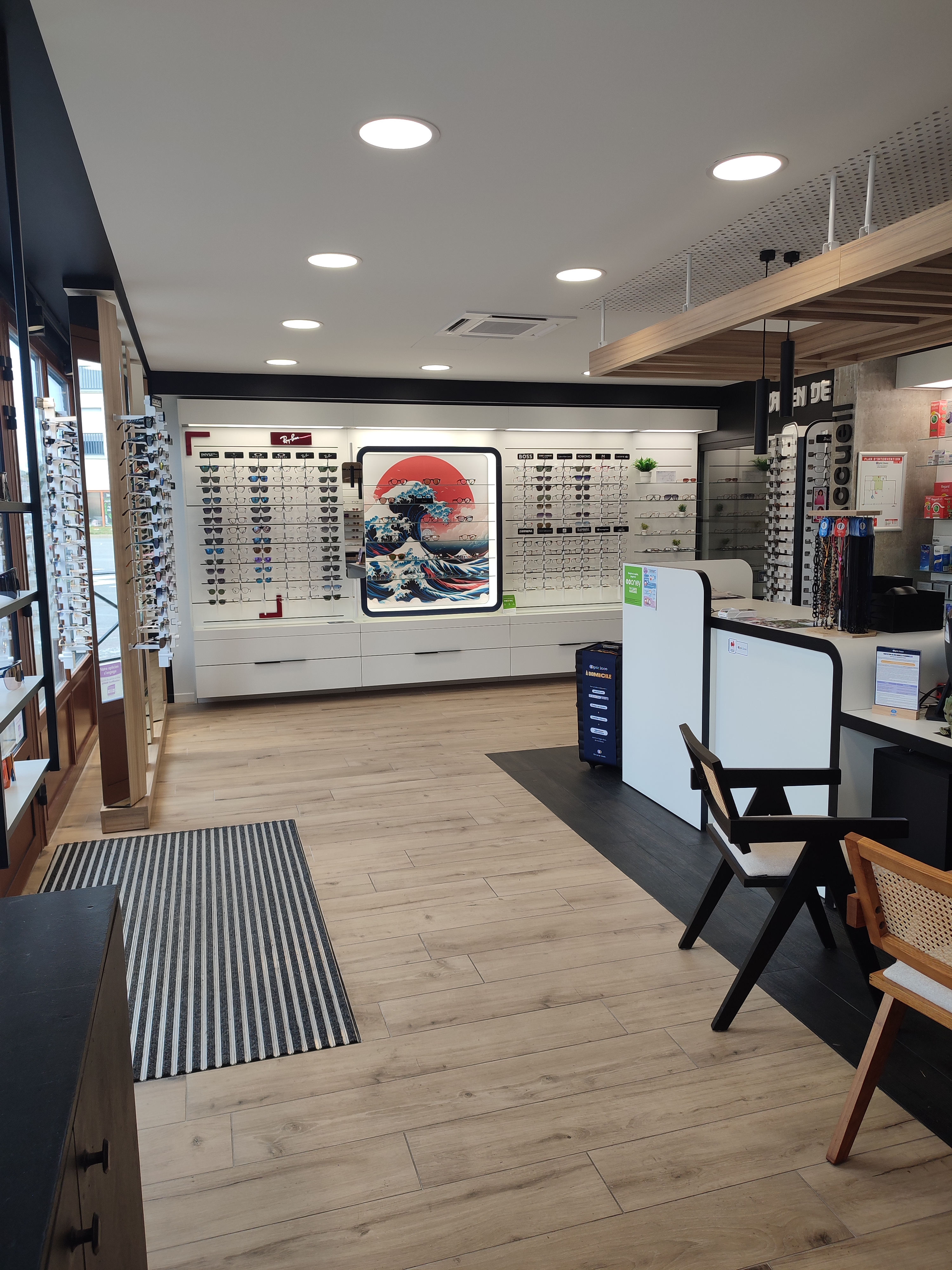 Foto 2 di Opticien Mennecy - Optic 2000