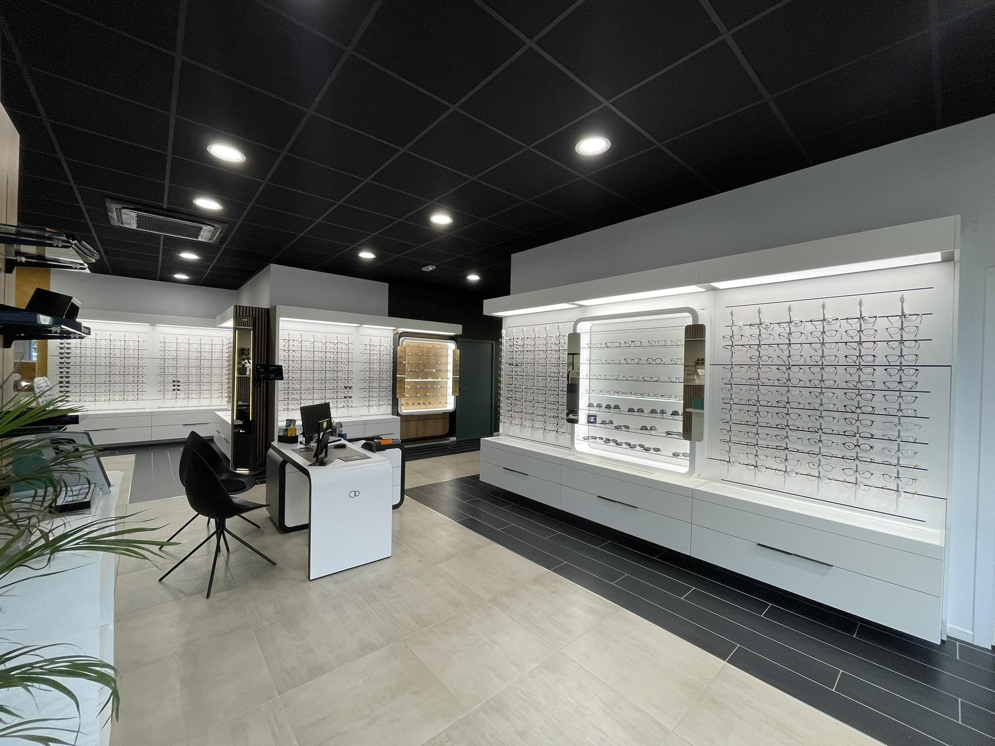 Foto 1 di Opticien Luynes - Optic 2000