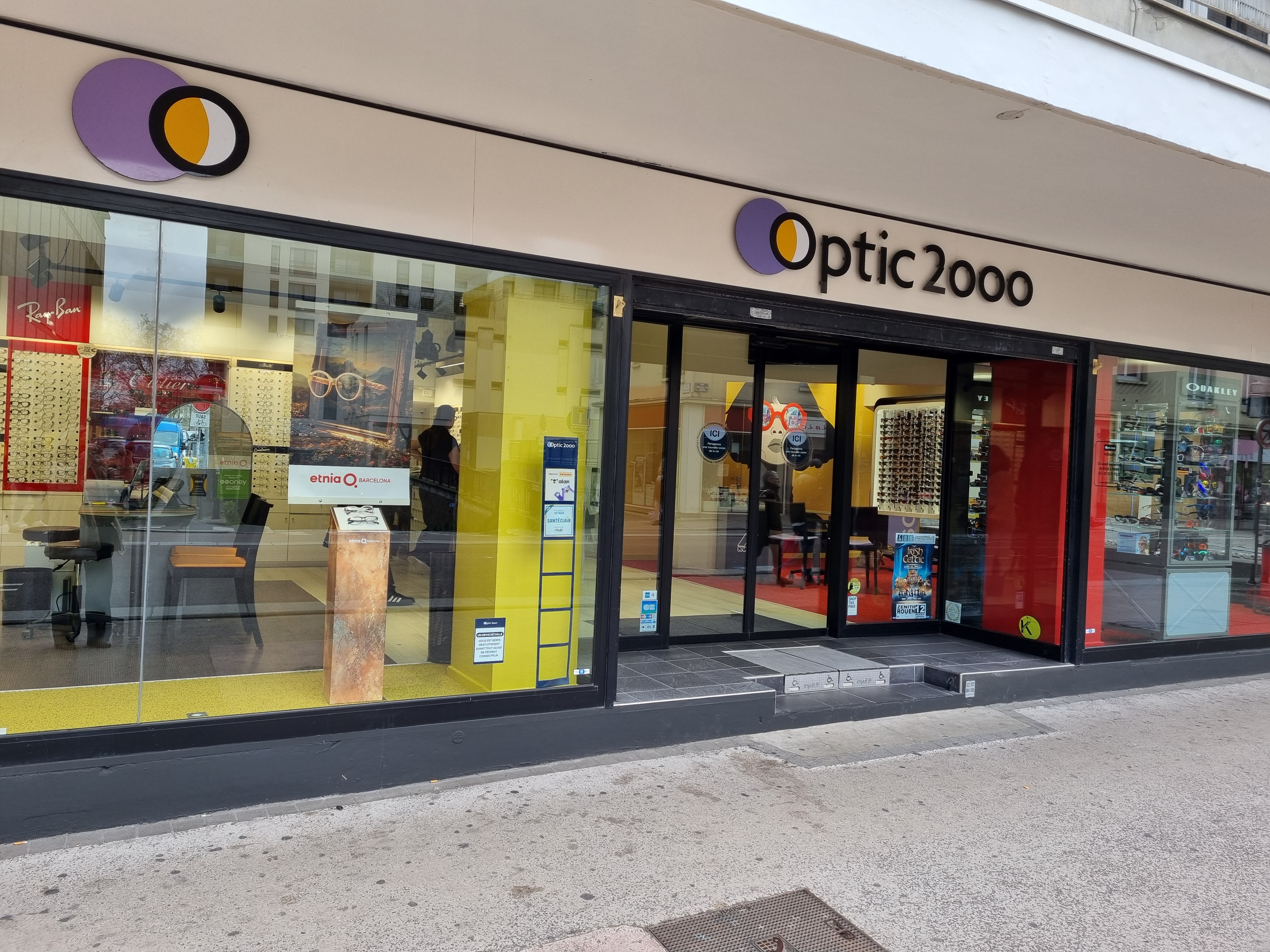 Foto 1 di Opticien Rouen - Optic 2000