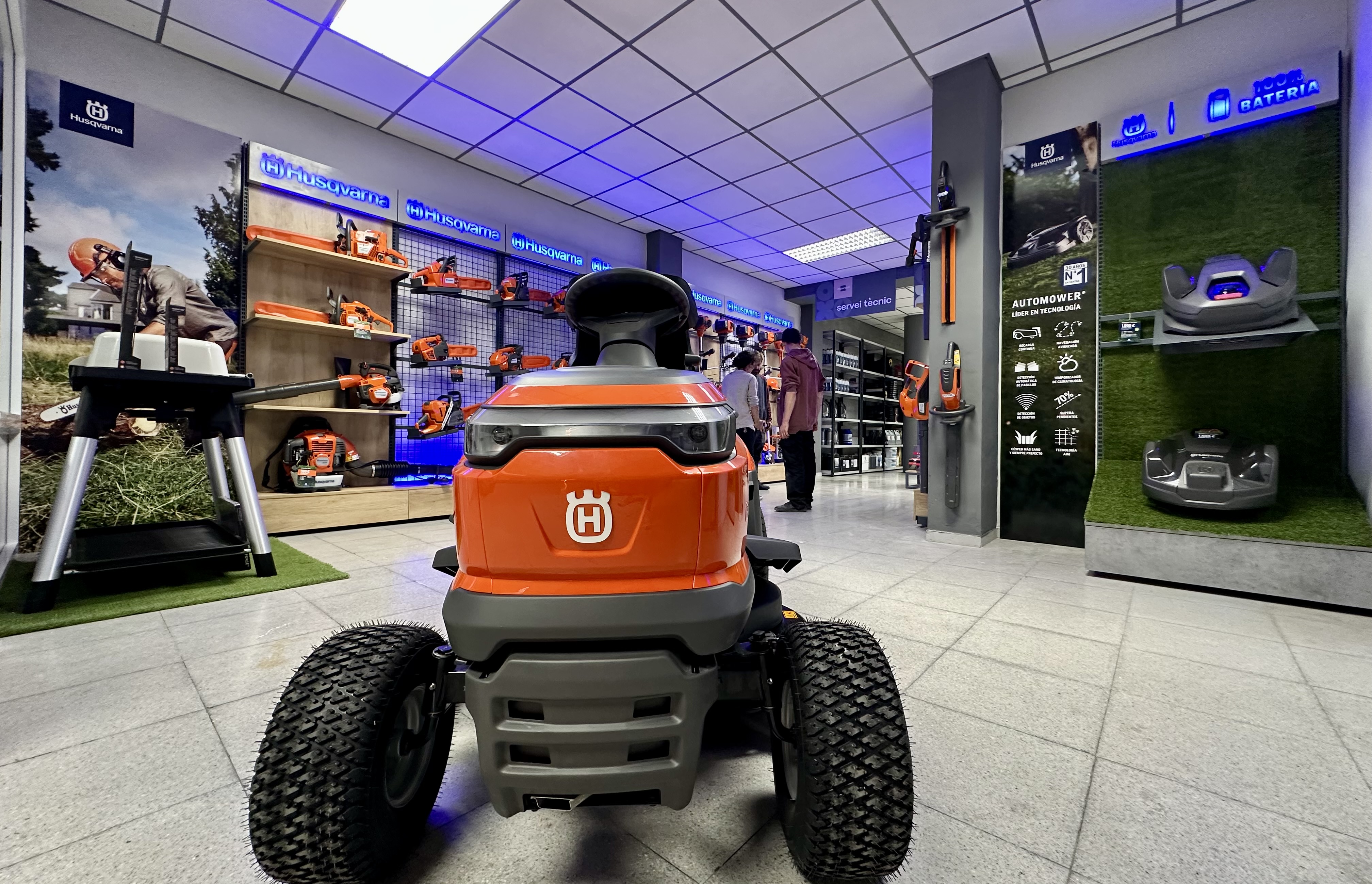 Foto 14 di Semo Robots SL