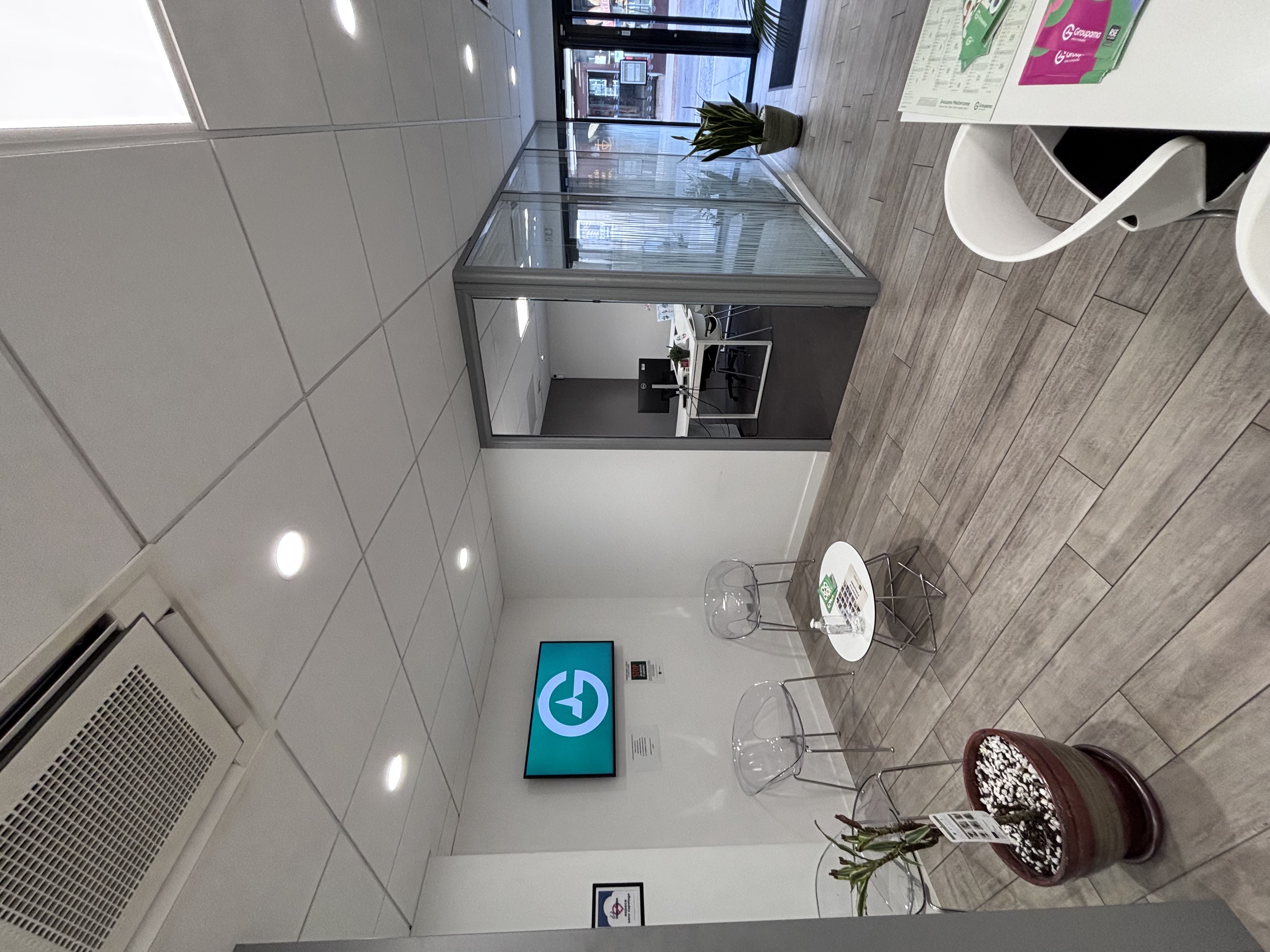 Foto 7 di Agence Groupama Vauvert