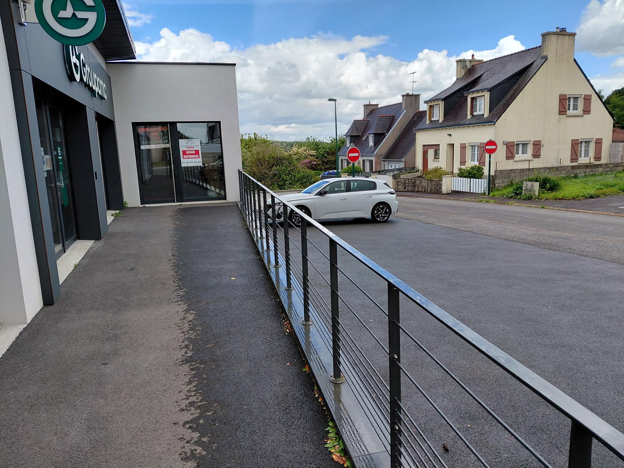 Foto 12 di Agence Groupama Pluguffan