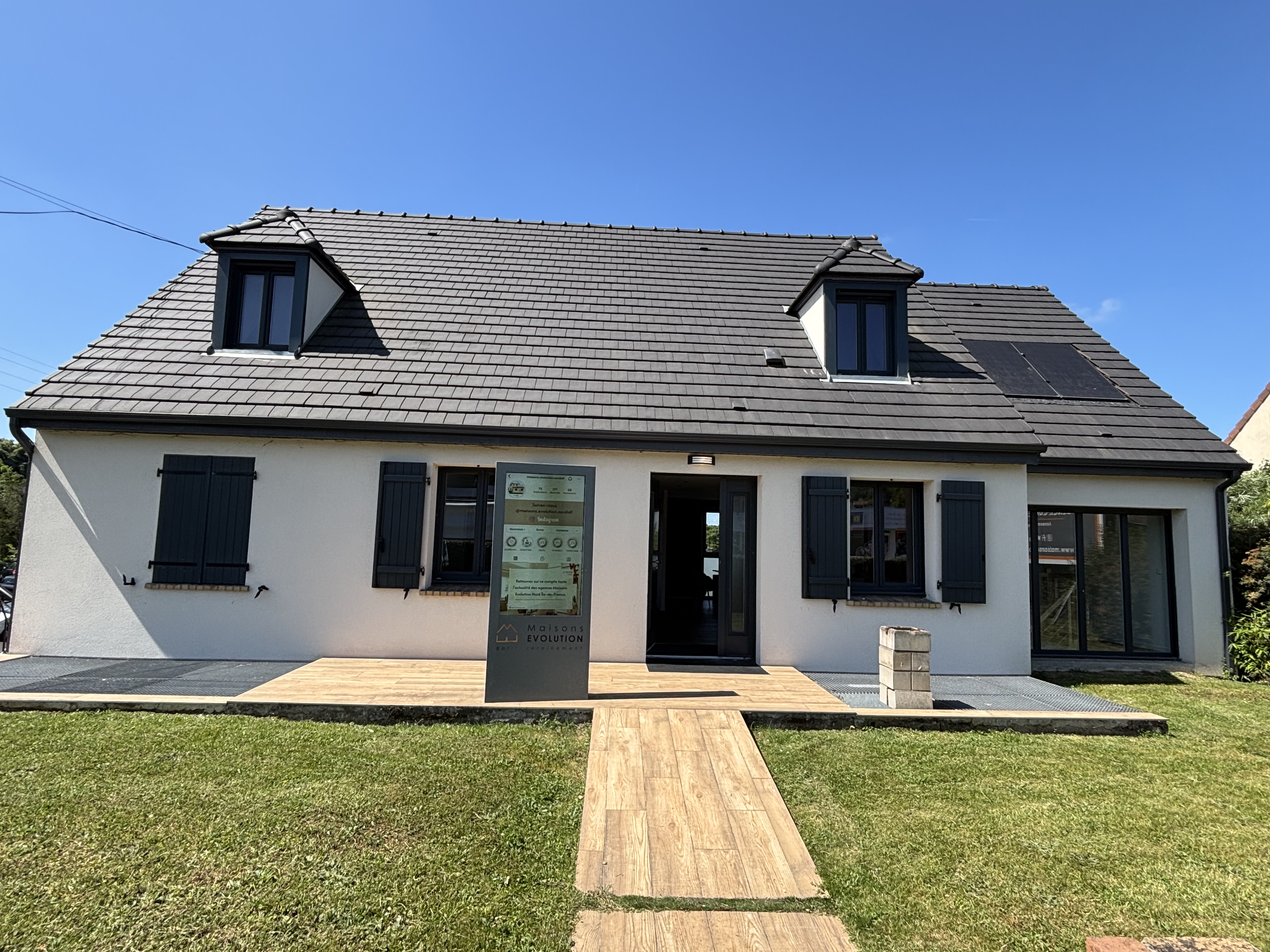 Foto 1 di Maisons Evolution