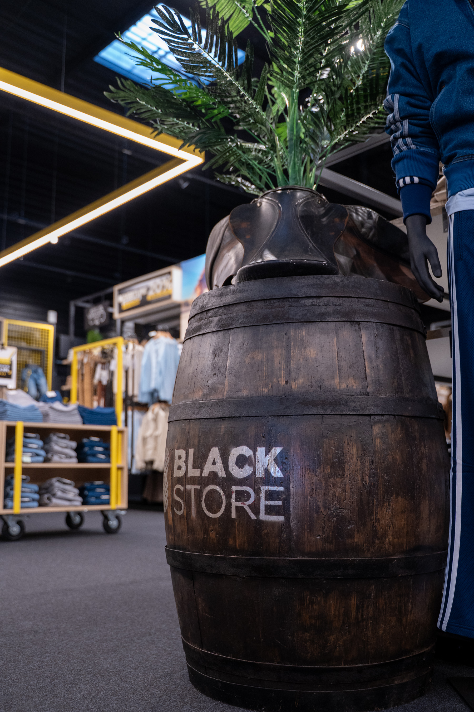 Foto 6 di BLACKSTORE SAUMUR