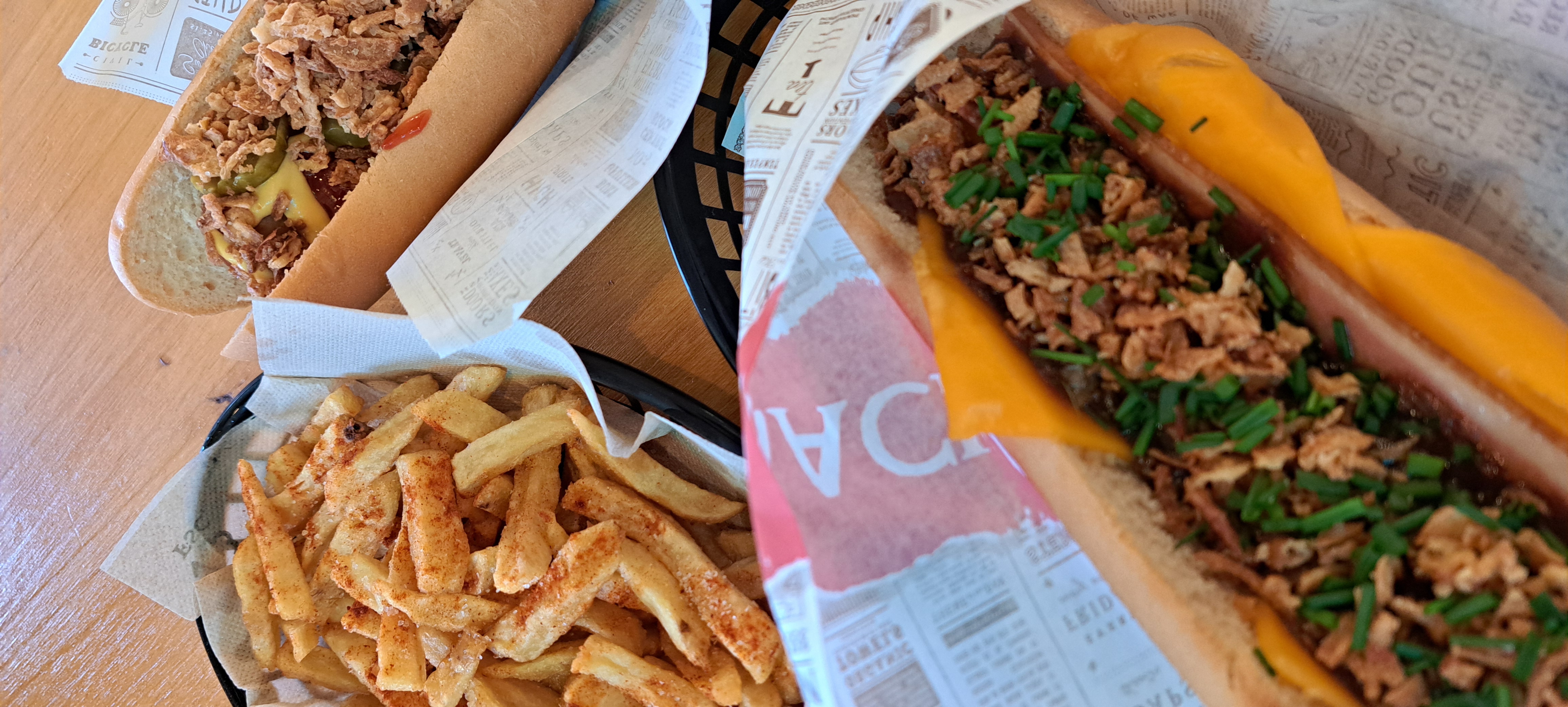 Funky Doughny - La fièvre du Donut - Hot Dog