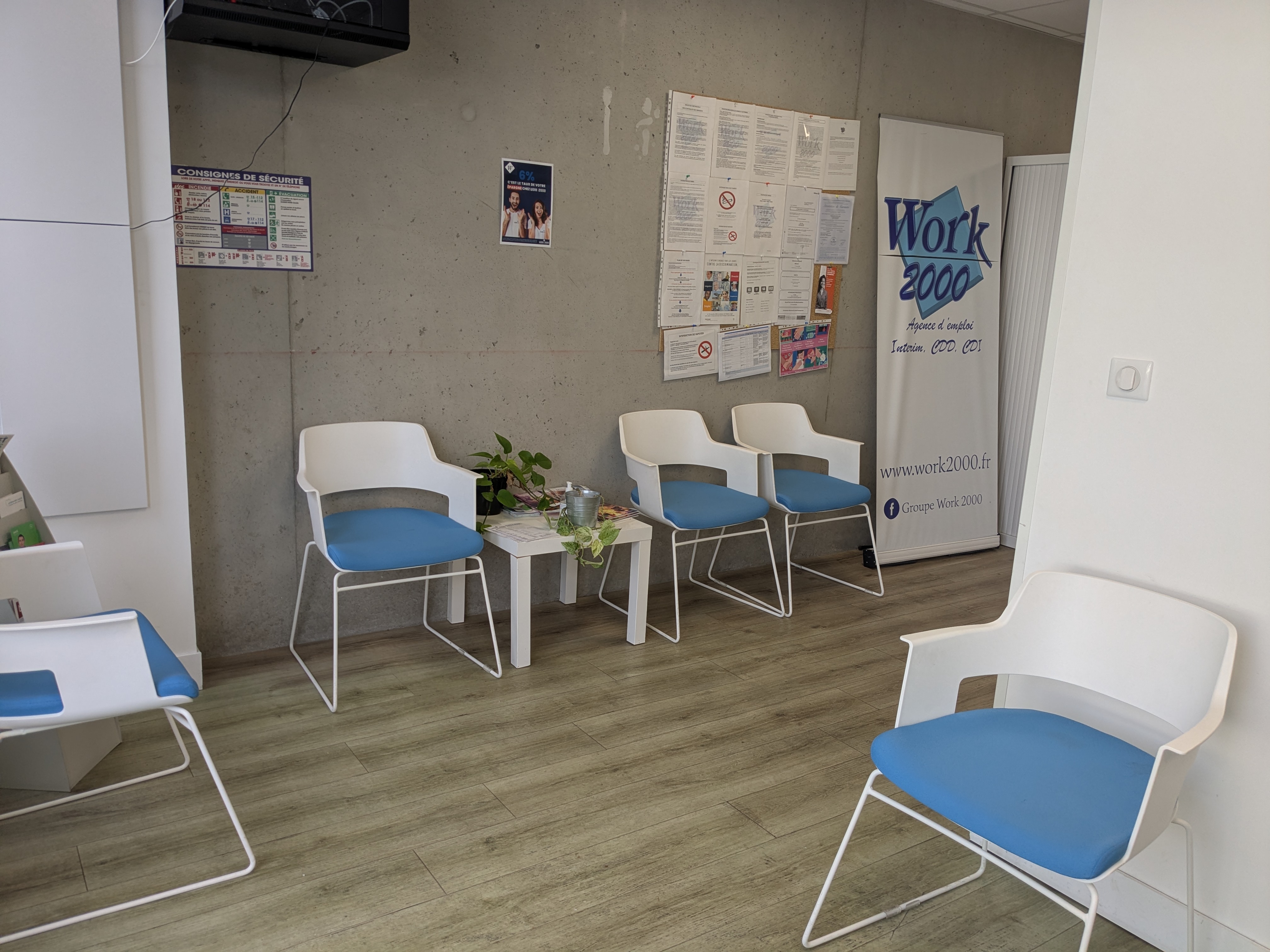 Foto 6 di WORK 2000