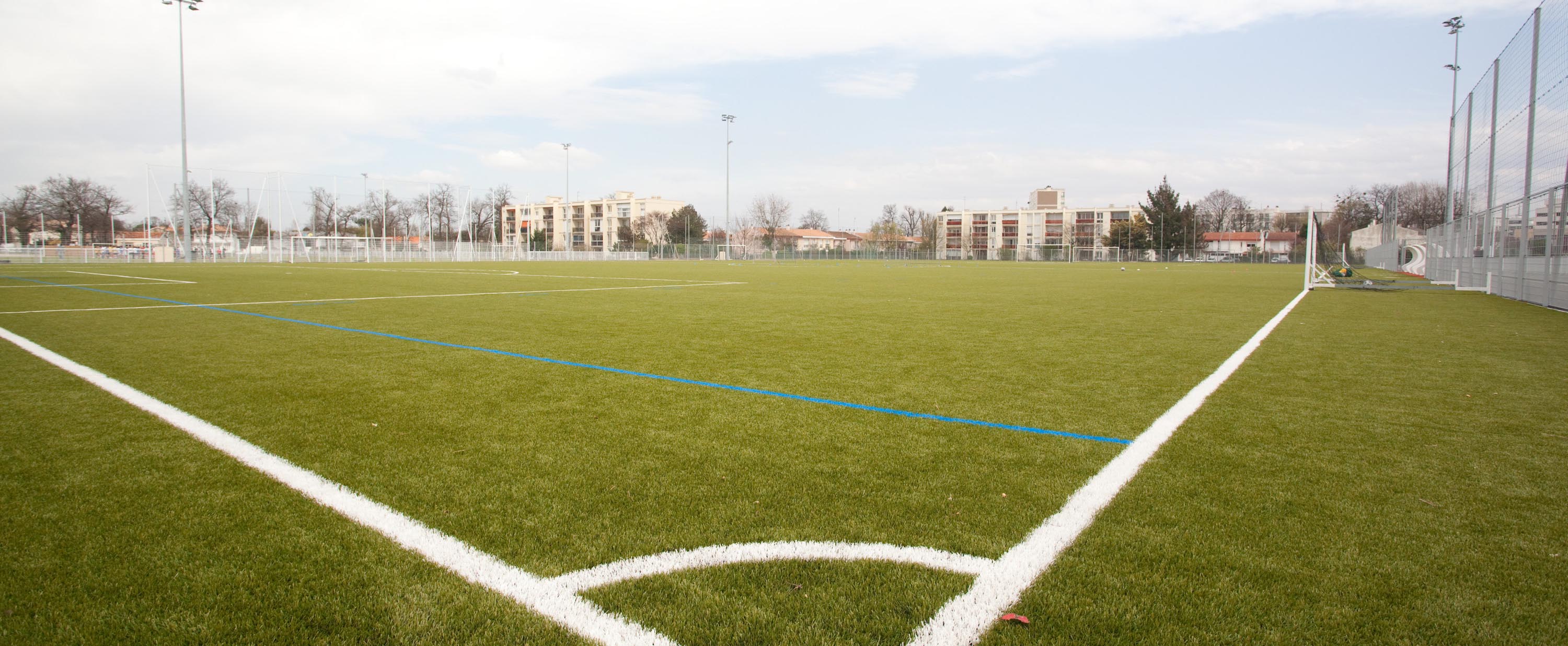Foto 1 di Stade du Jard