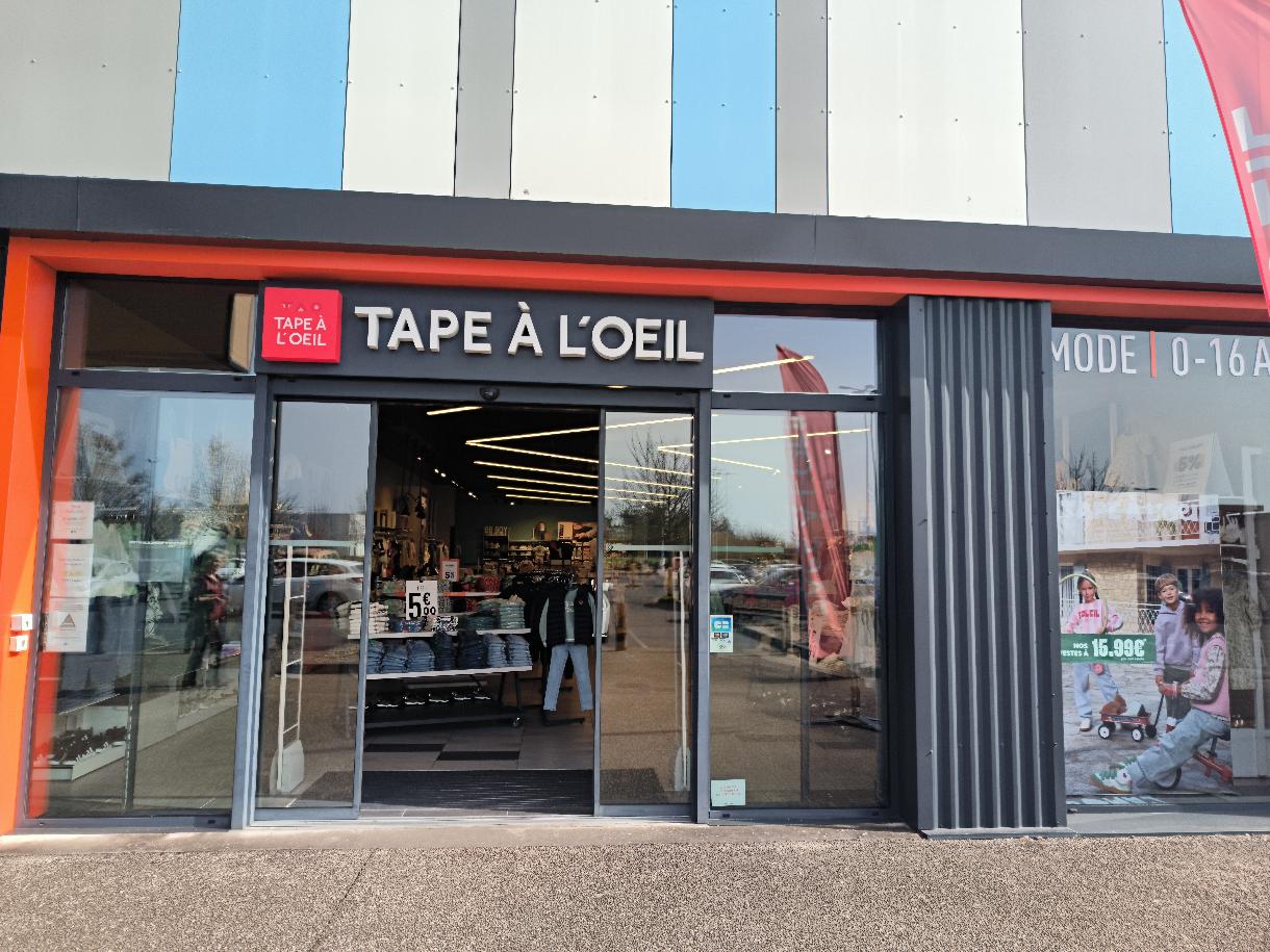 Foto 1 di Tape à l'oeil - Châtellerault