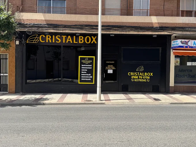 Foto 1 di Cristalbox