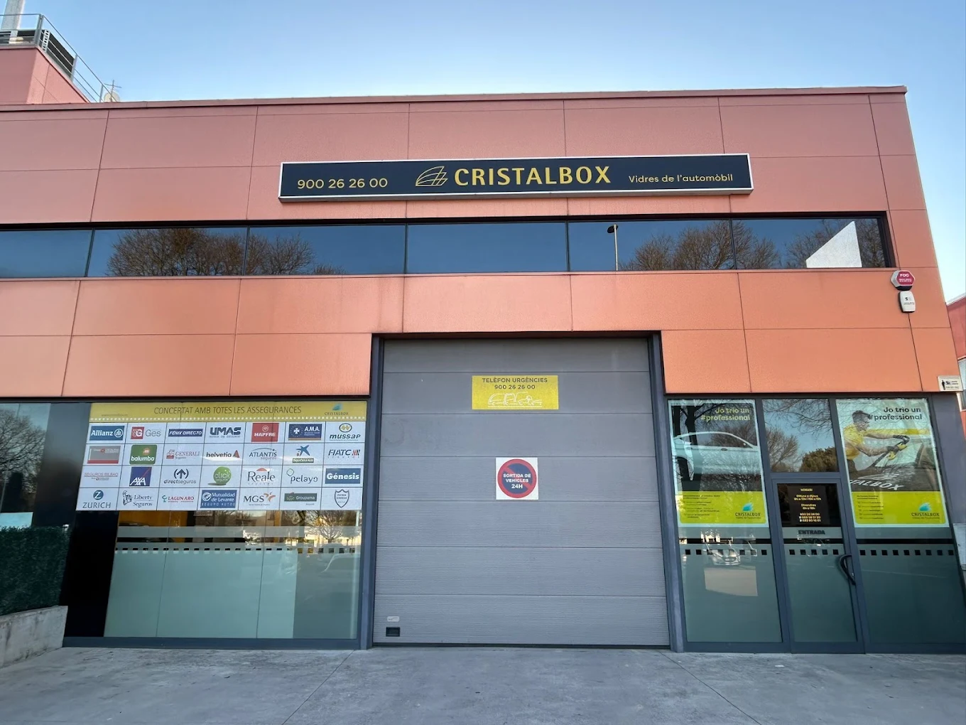 Foto 1 di Cristalbox