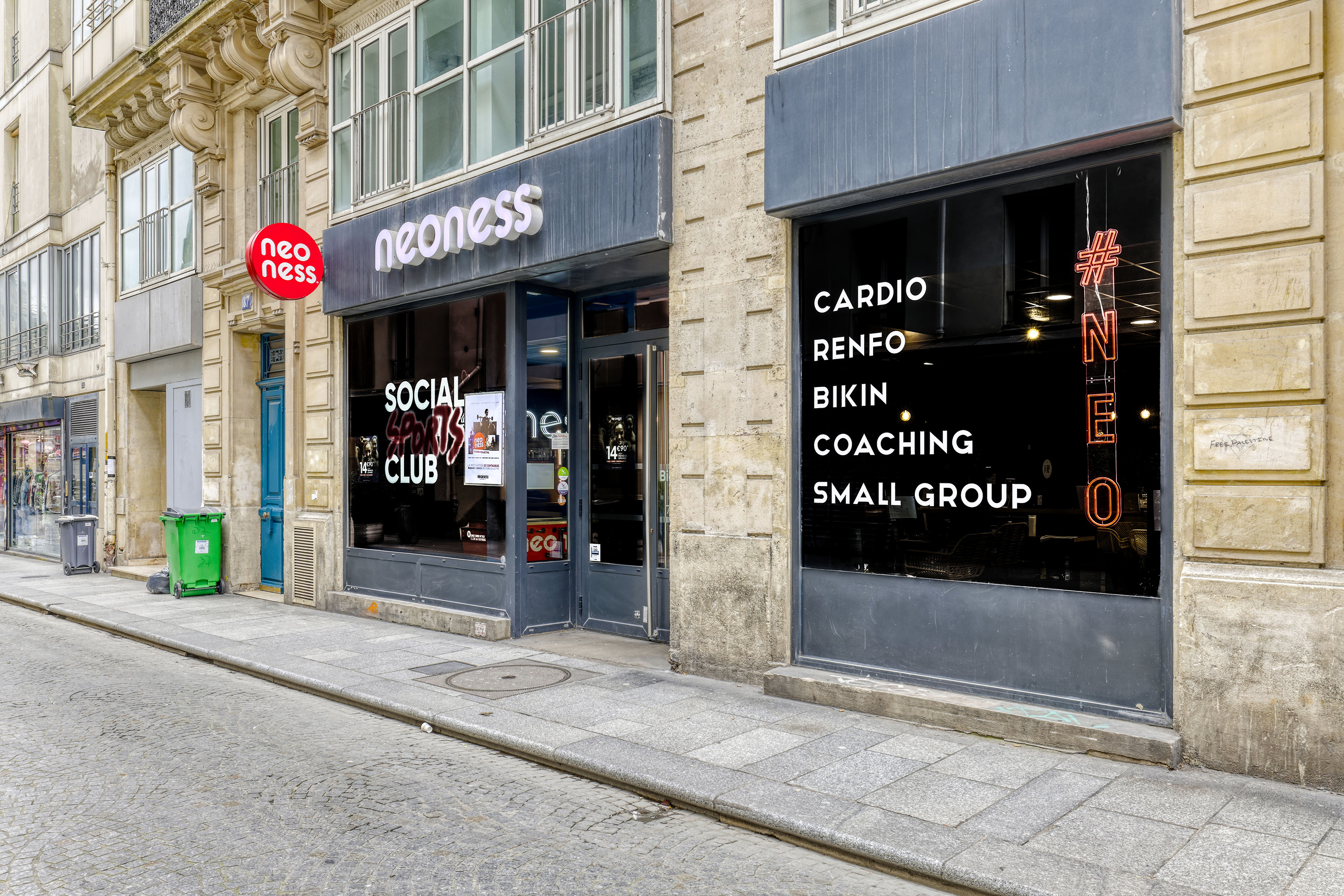 Neoness Paris 2 Châtelet-Montorgueil