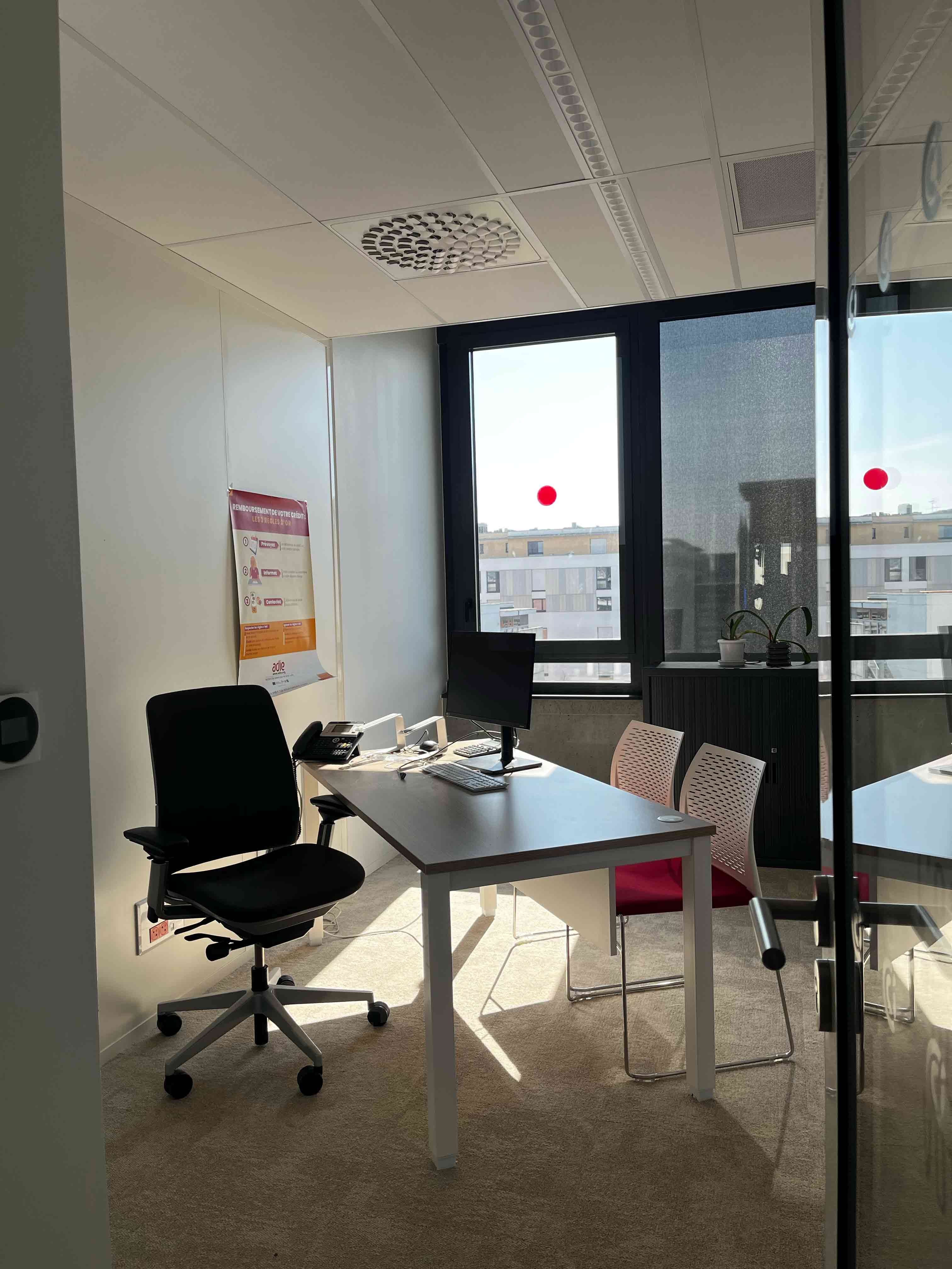 Foto 7 di Agence Adie