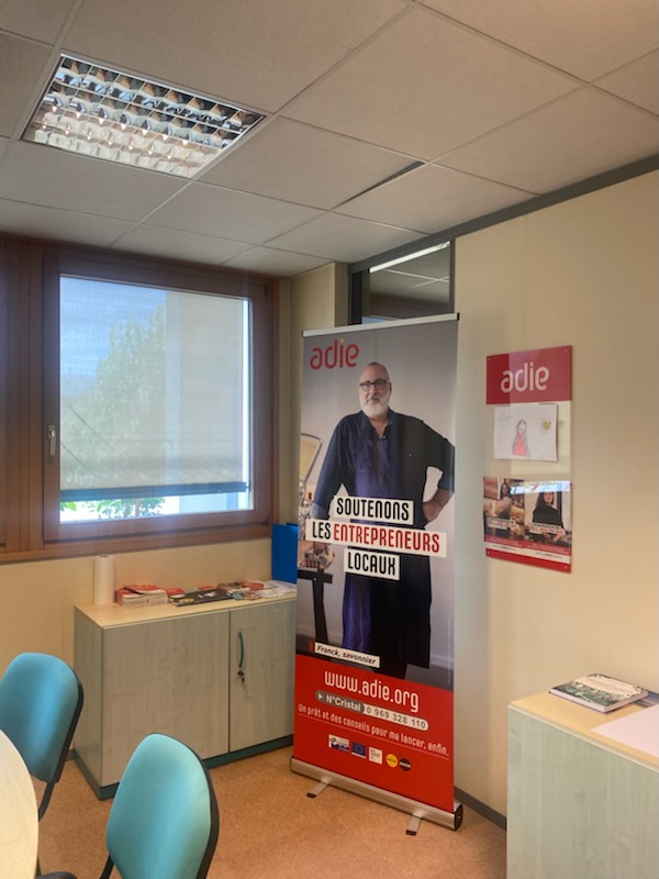 Foto 2 di Agence Adie