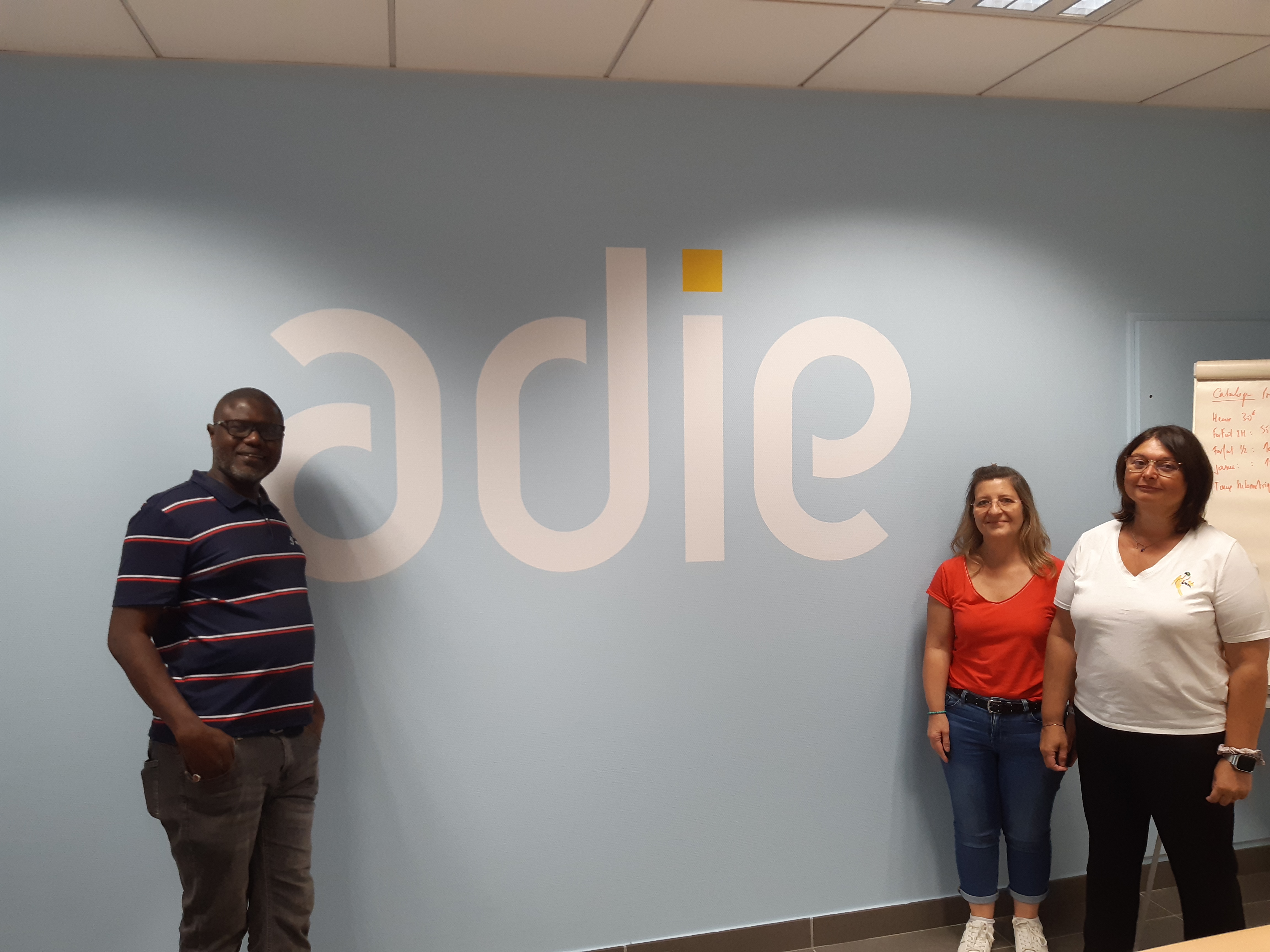 Foto 5 di Agence Adie