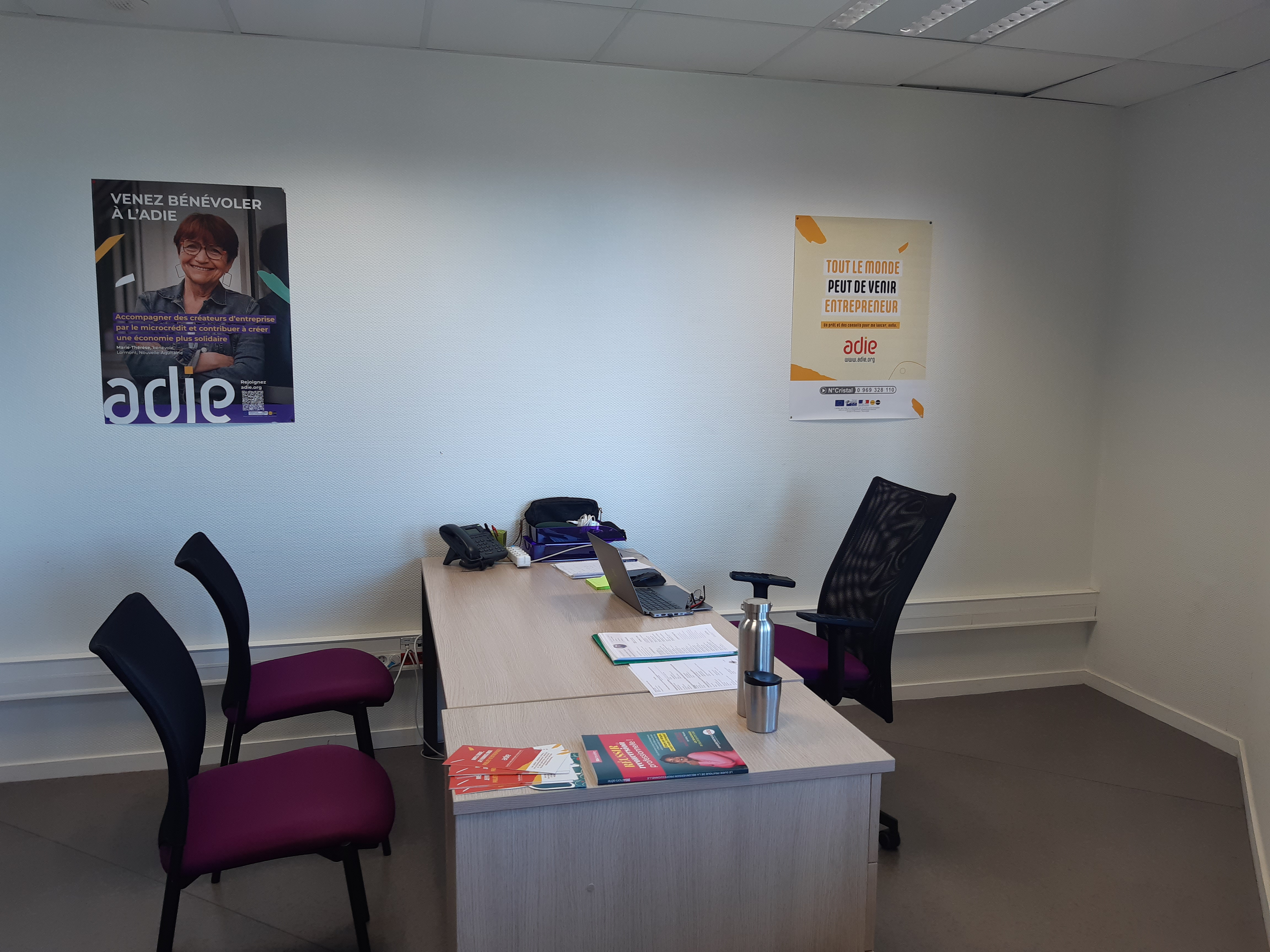 Foto 3 di Agence Adie