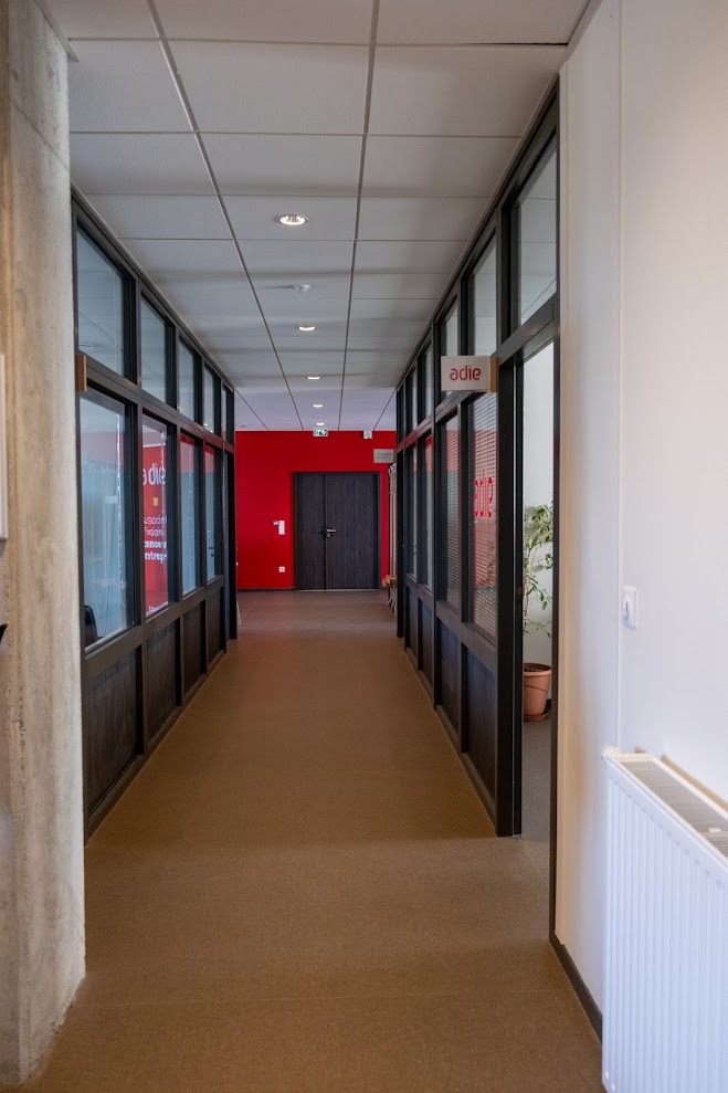 Foto 5 di Agence Adie