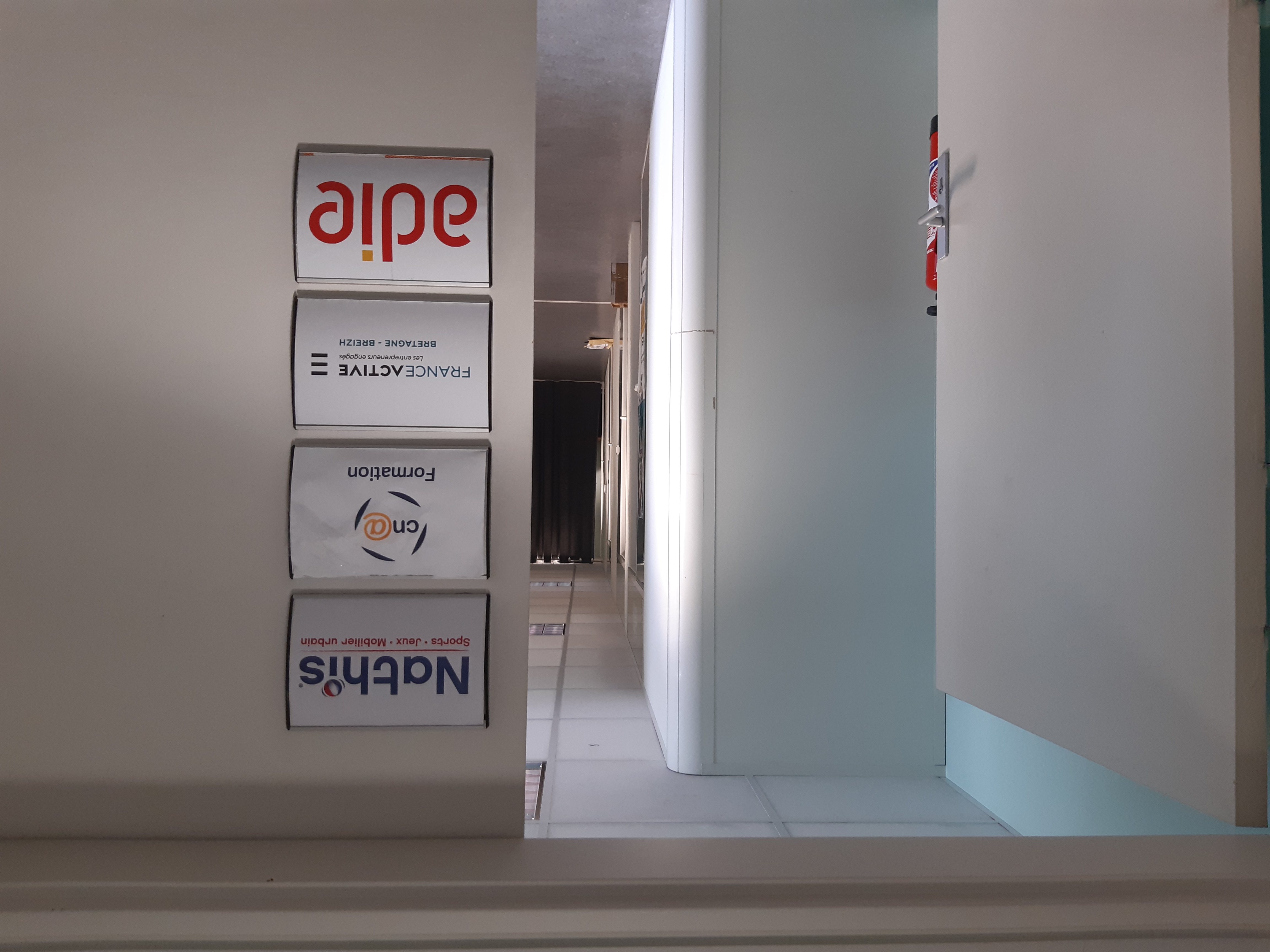 Foto 8 di Agence Adie