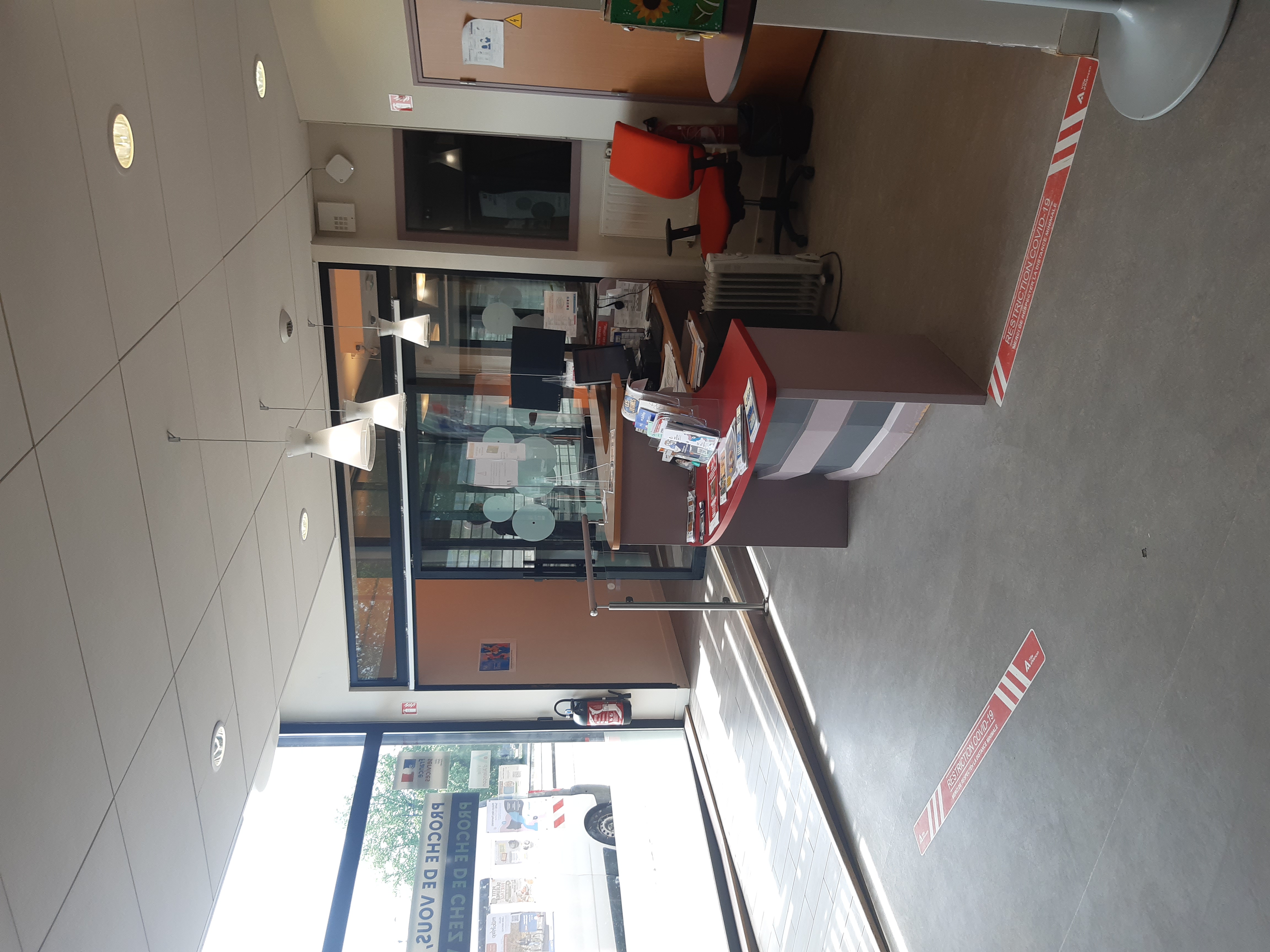 Foto 2 di Agence Adie