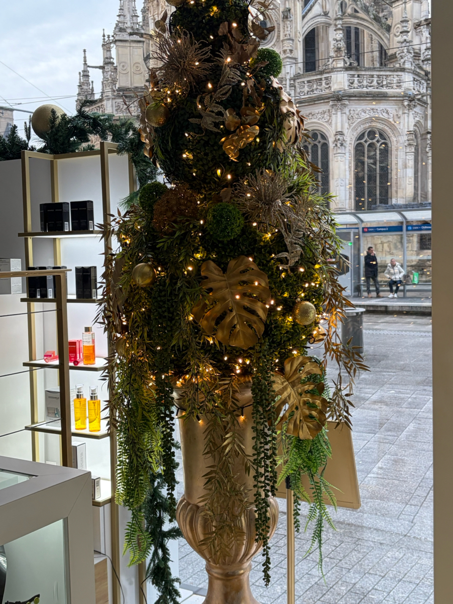 Foto 3 di DESSANGE - Coiffeur Caen
