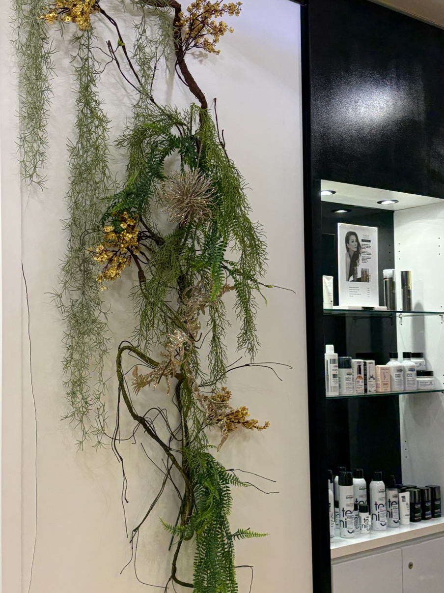 Foto 4 di DESSANGE - Coiffeur Caen