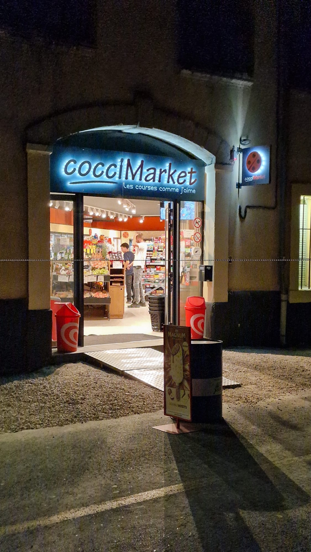 Foto 1 di COCCIMARKET