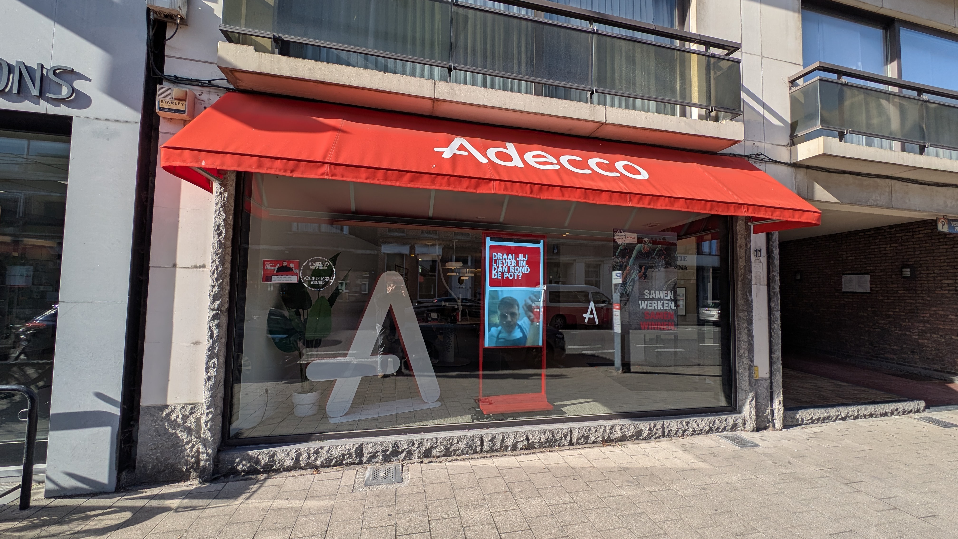 Foto 8 di Adecco Boom