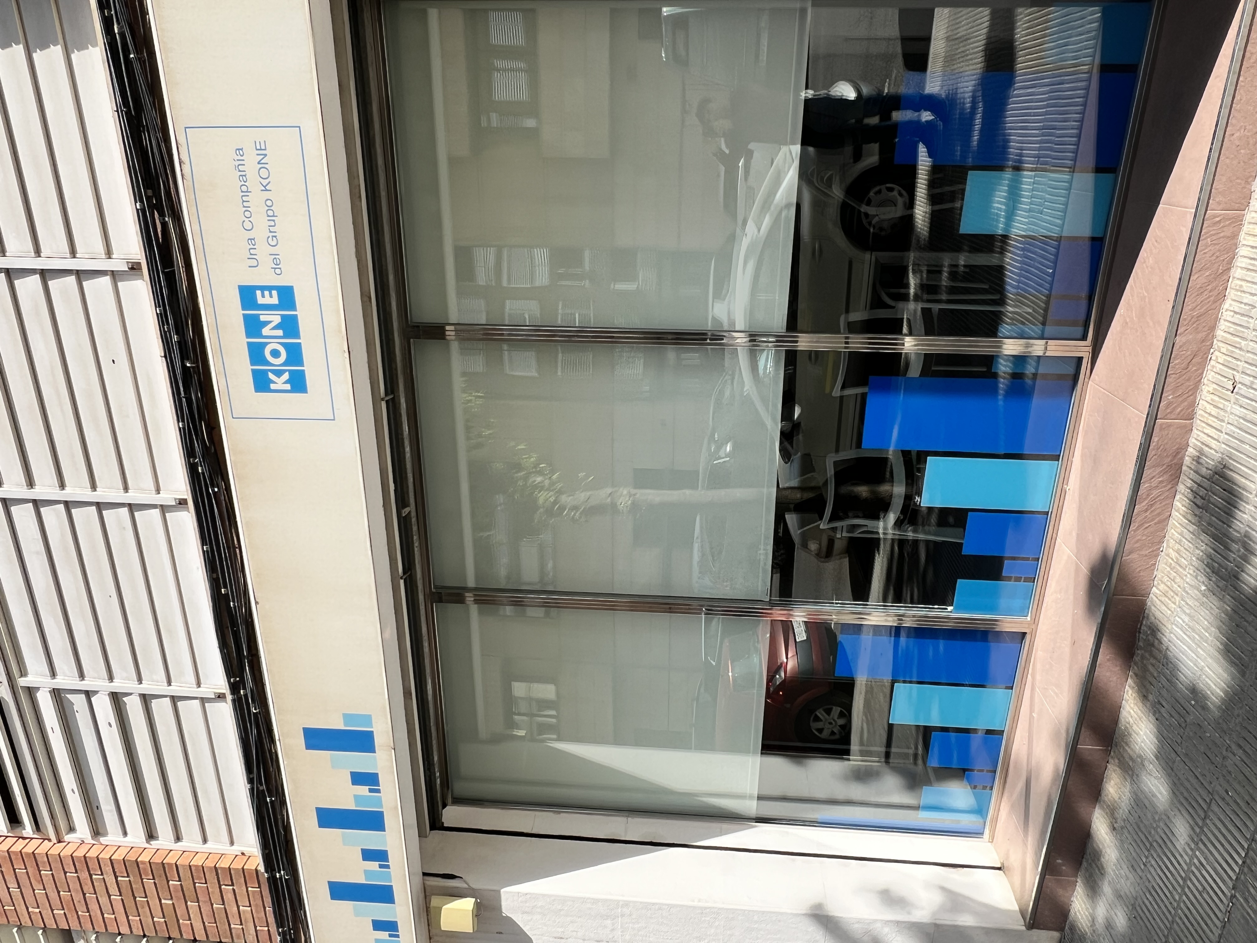 Foto 3 di KONE Elevadores Lleida