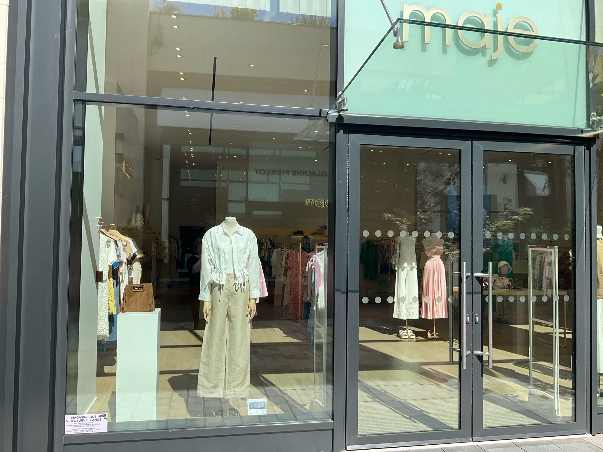 Foto 8 di Maje - Giverny Outlet