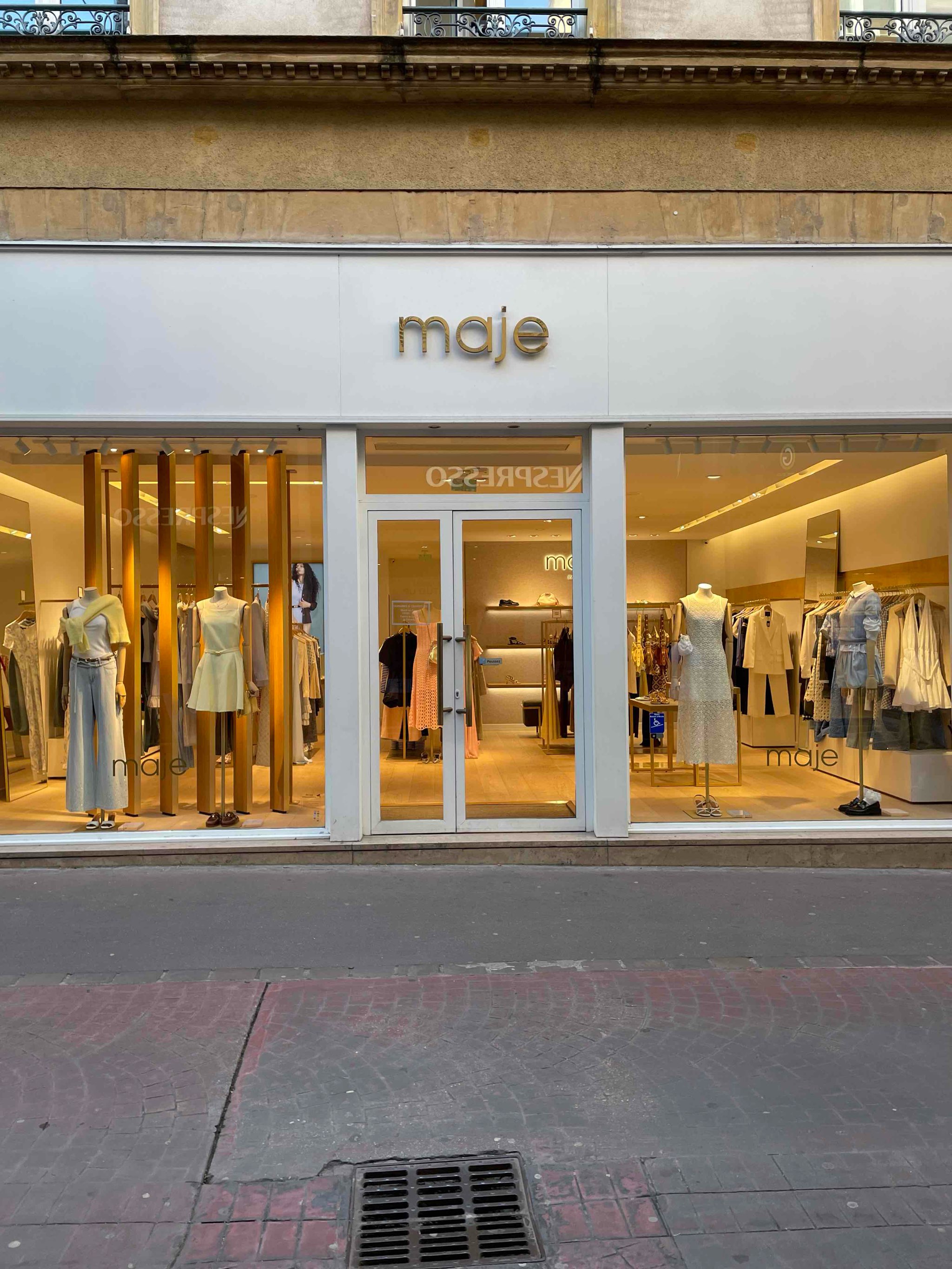 Foto 1 di Maje - Metz