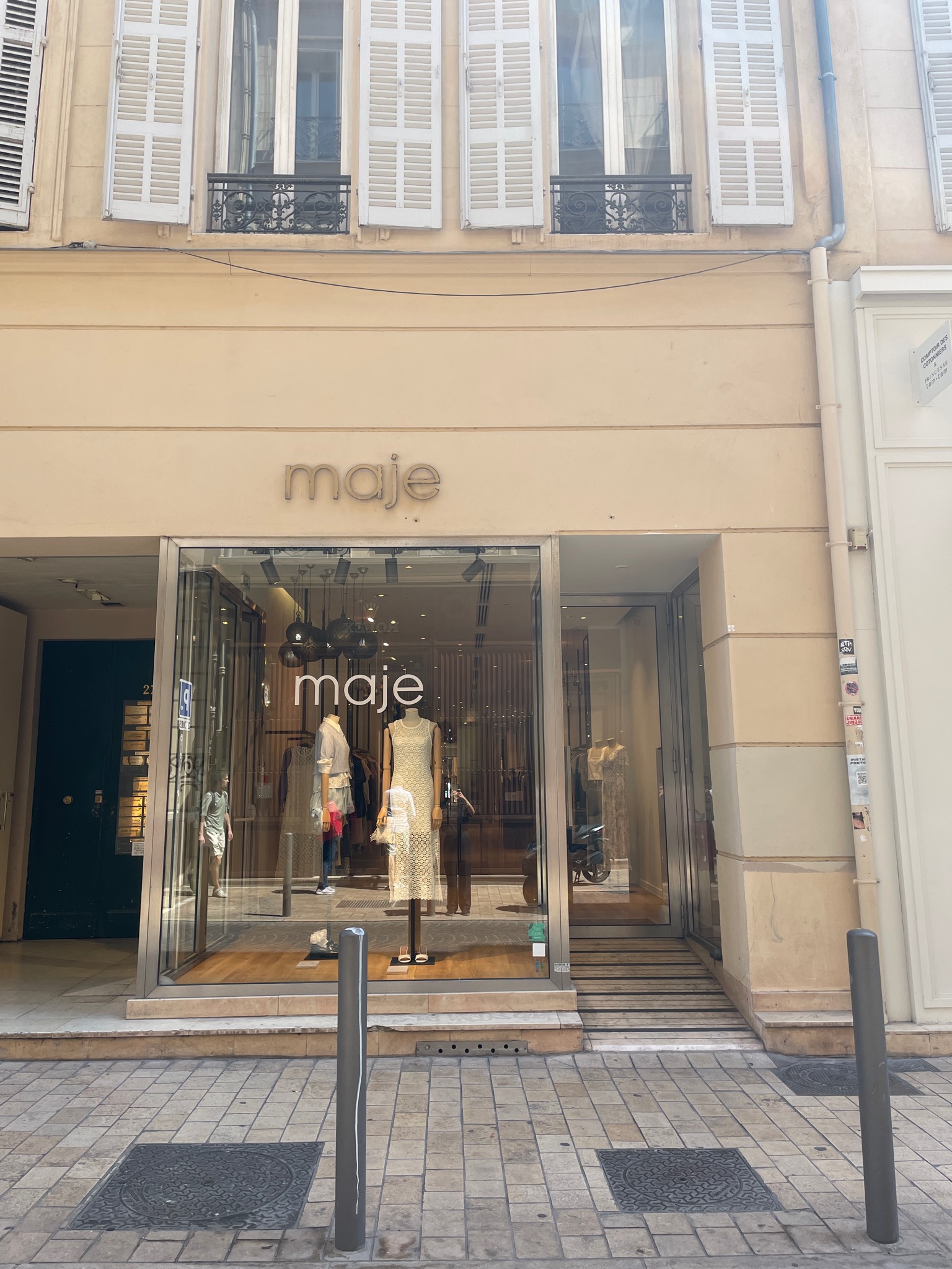 Foto 6 di Maje - Marseille