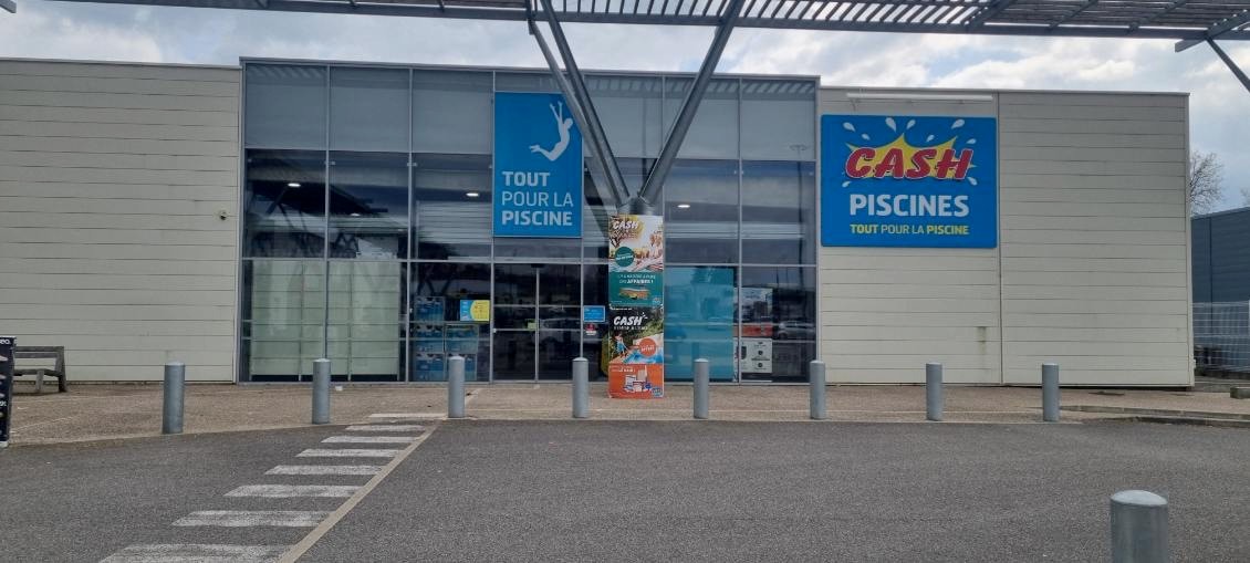 Foto 12 di Cash Piscines