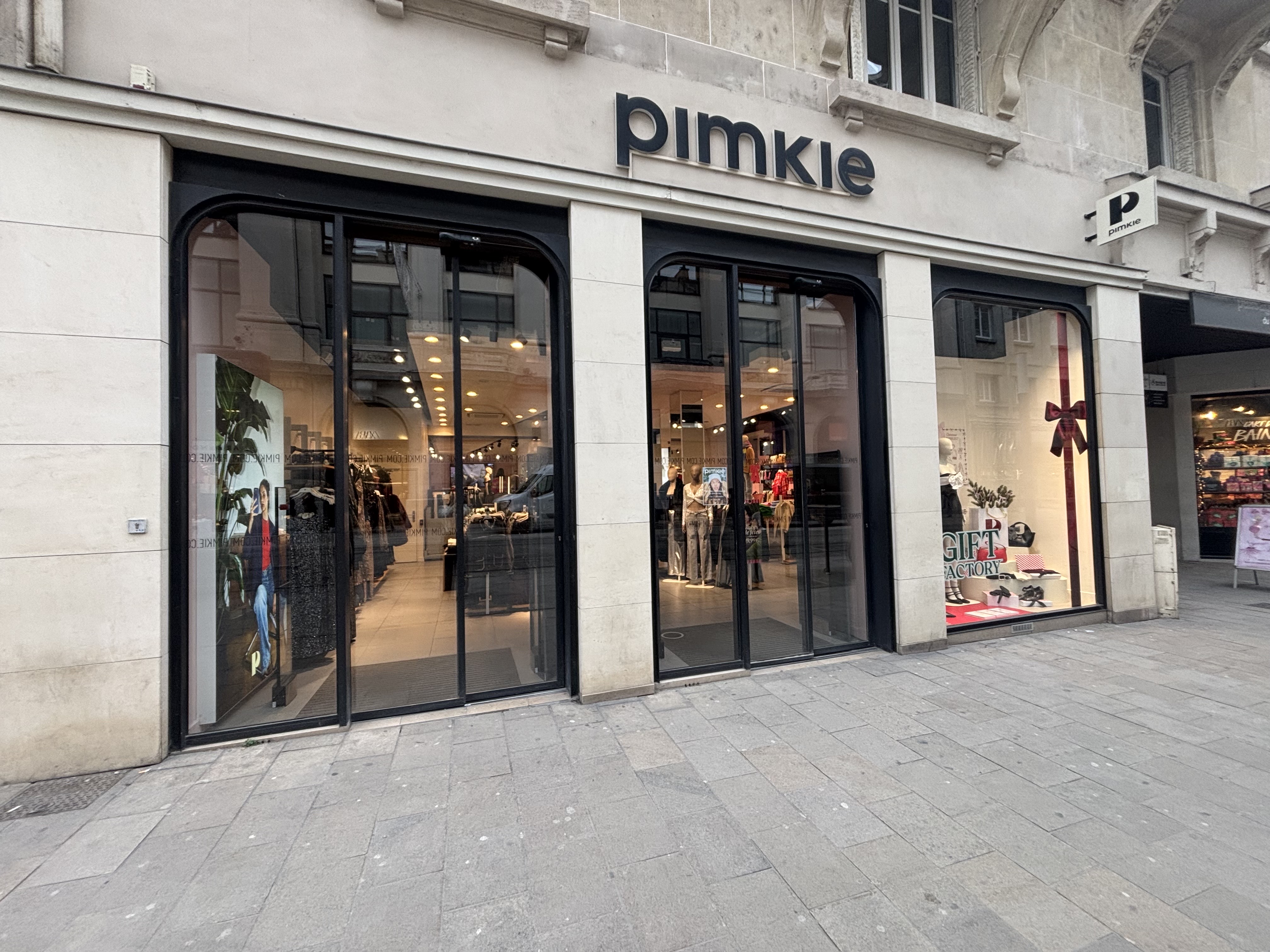 Foto 112 di PIMKIE