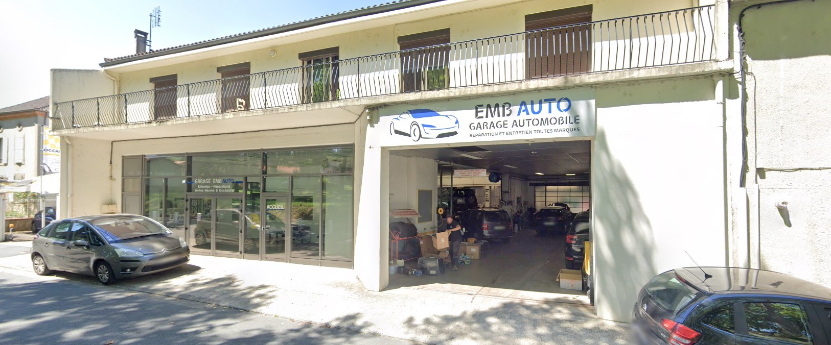 Fotografia 1 de EMB AUTO
