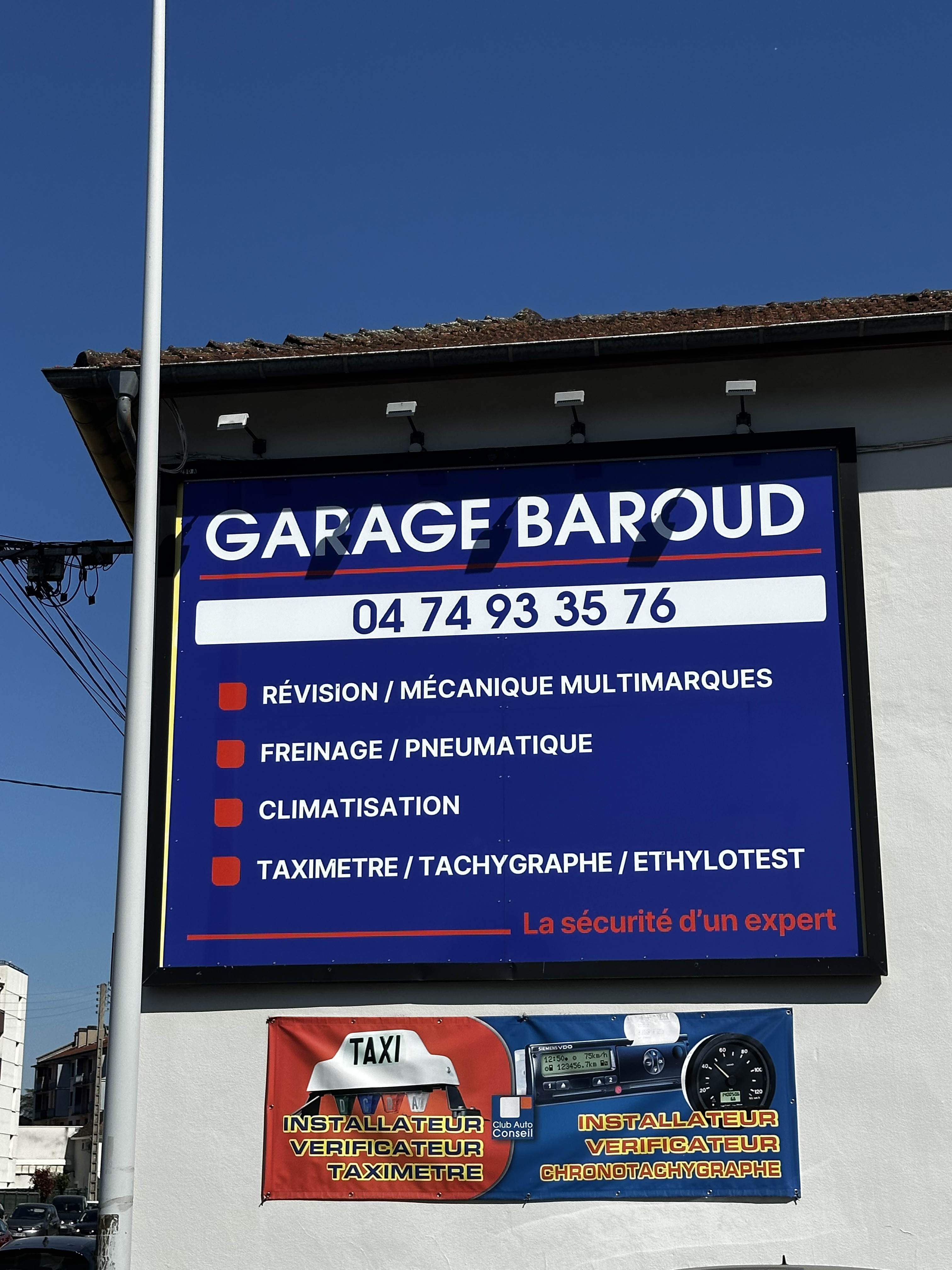 Foto 3 di GARAGE BAROUD