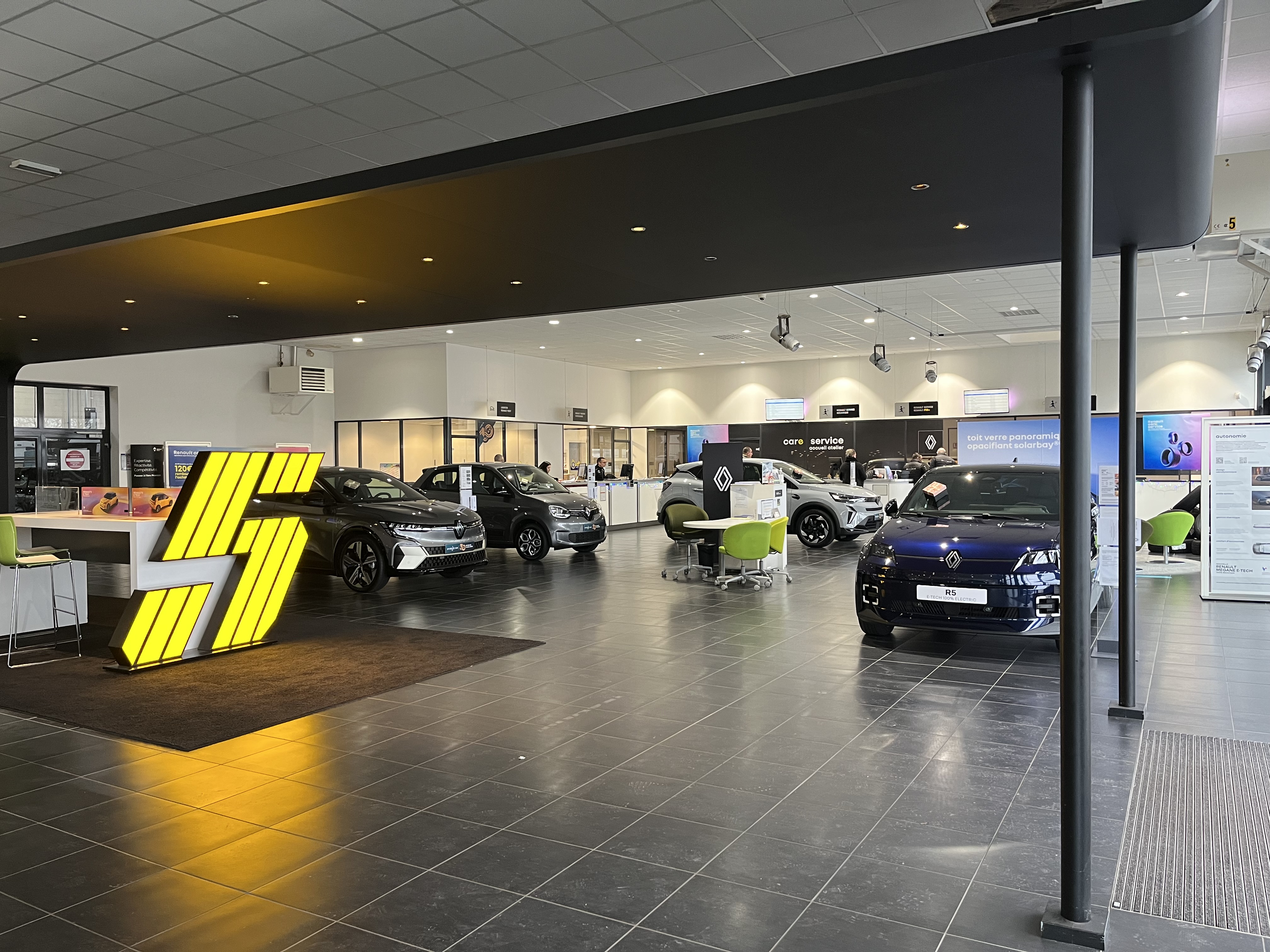 Foto 5 di Renault Epinal - BYmyCAR