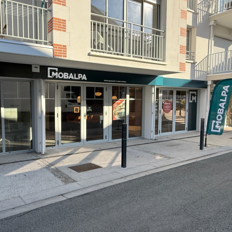 Foto 2 di Mobalpa