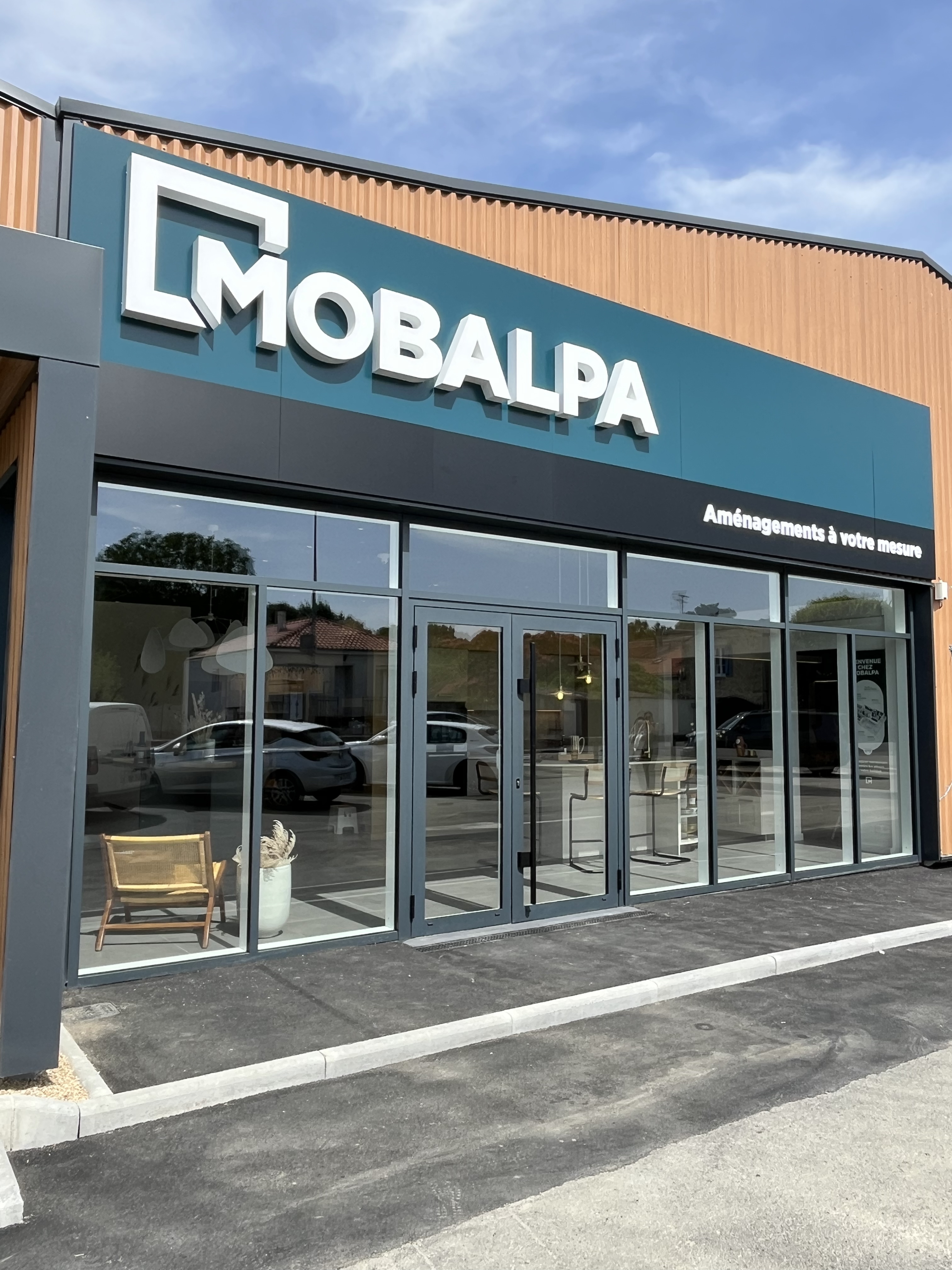 Foto 2 di Mobalpa