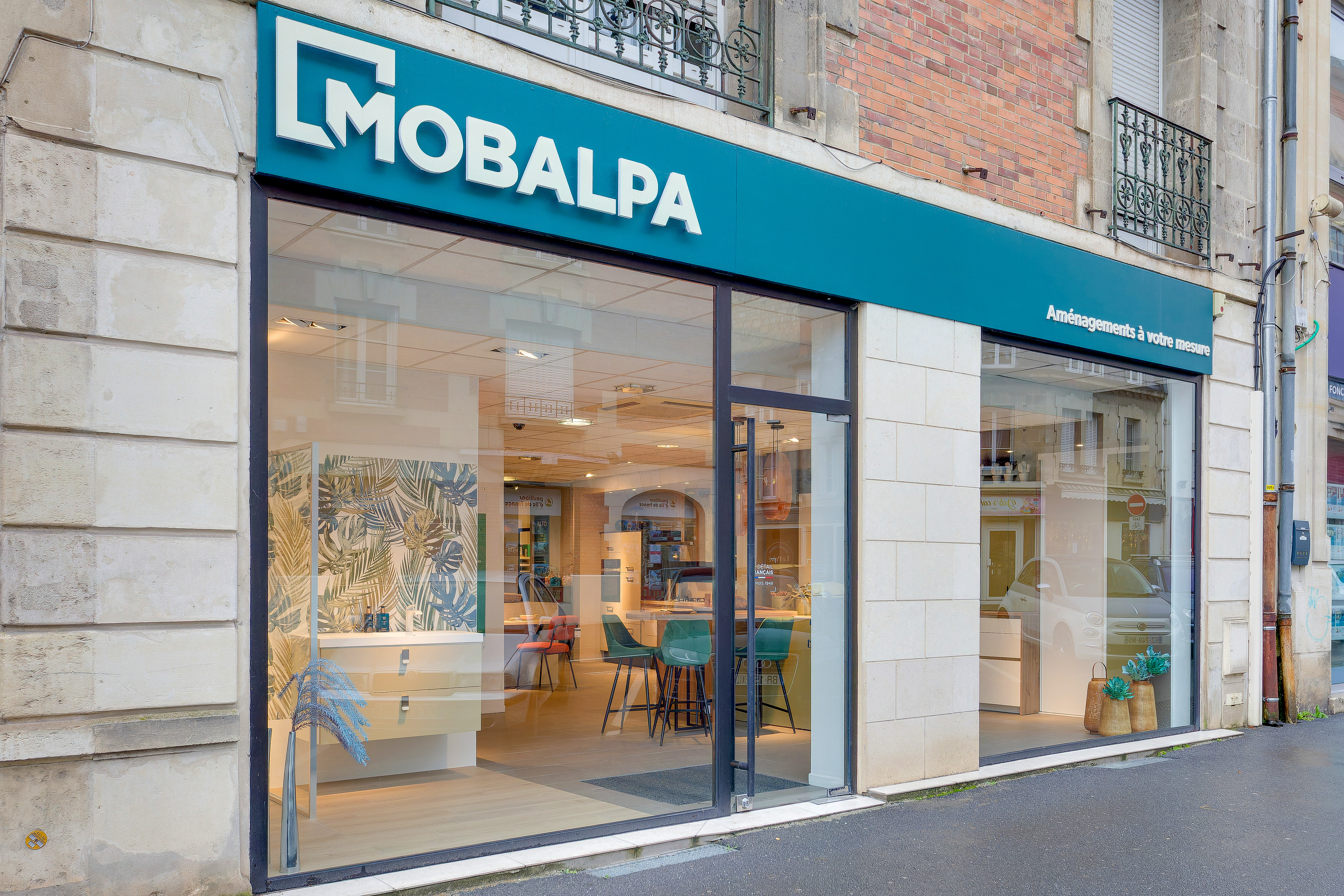 Foto 2 di Mobalpa
