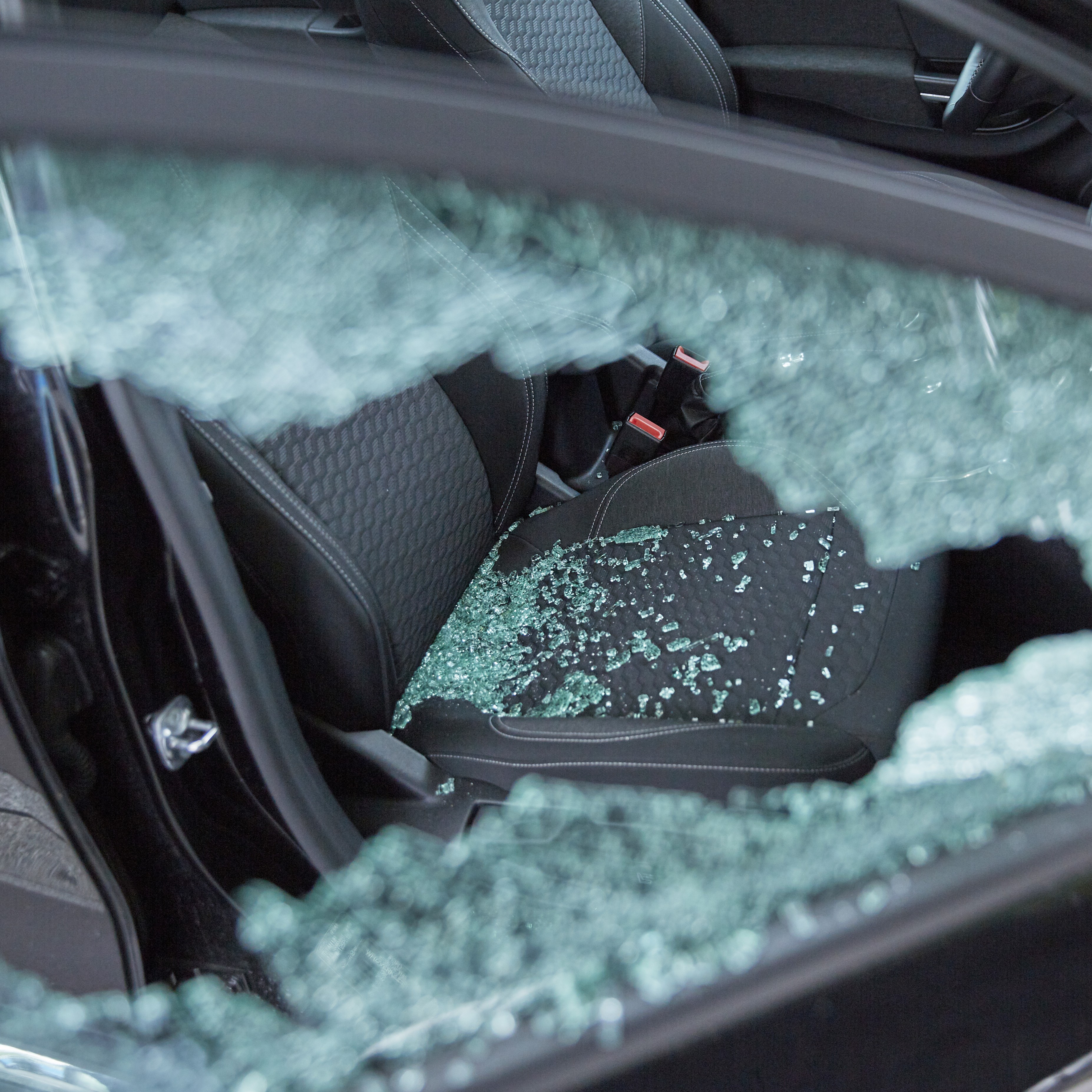 Foto 81 di CARGLASS Pare-Brise Crest