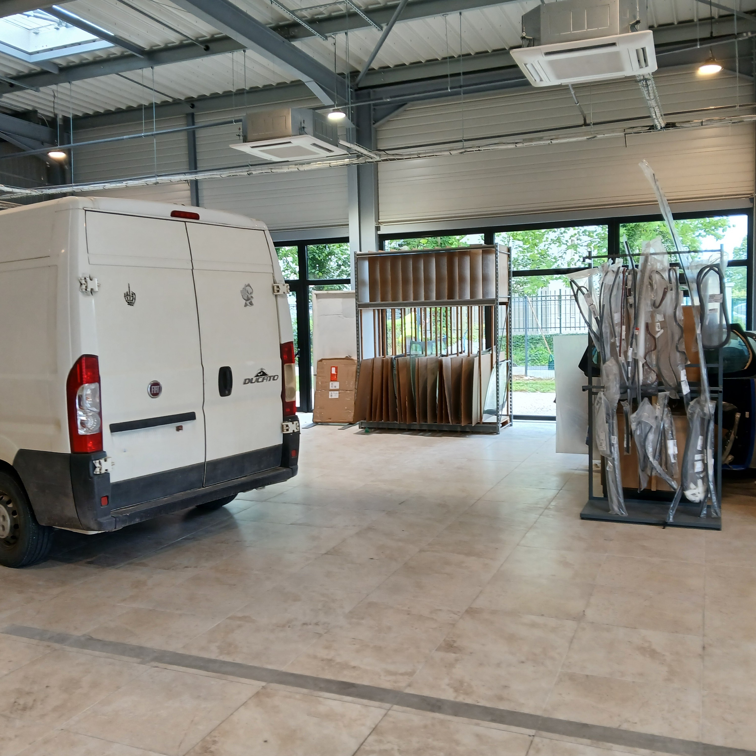 Foto 138 di CARGLASS Pare-Brise Epernay