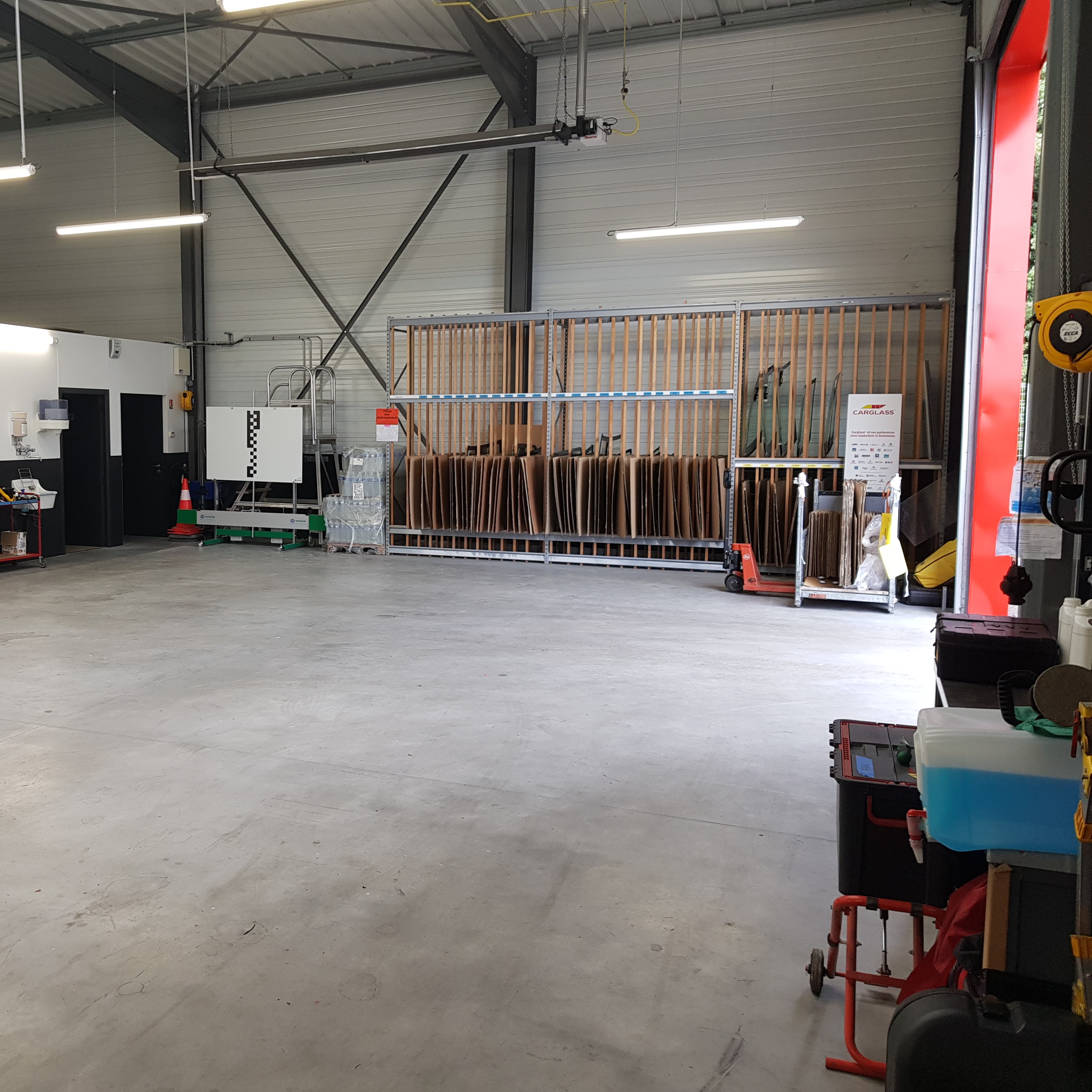 Foto 74 di CARGLASS Pare-Brise Châtellerault